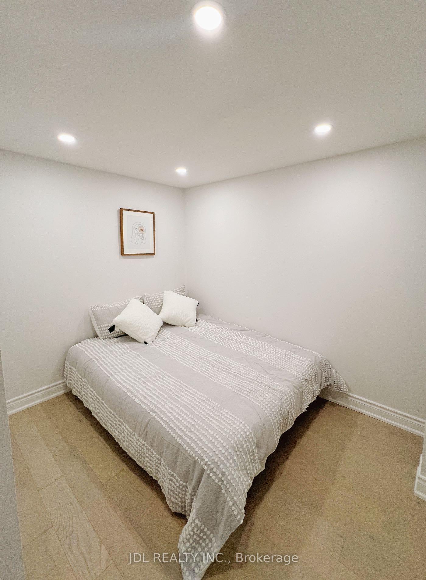Photo 1 of Unit Unit A Basement, 31 Joseph Aaron Blvd, Vaughan, Beverley Glen — HOMEH