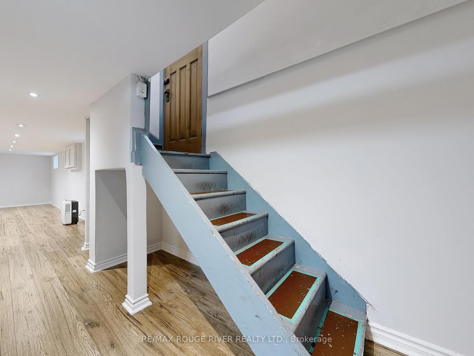 Photo 13 of 474 Merton Street, Toronto, Mount Pleasant East — HOMEH