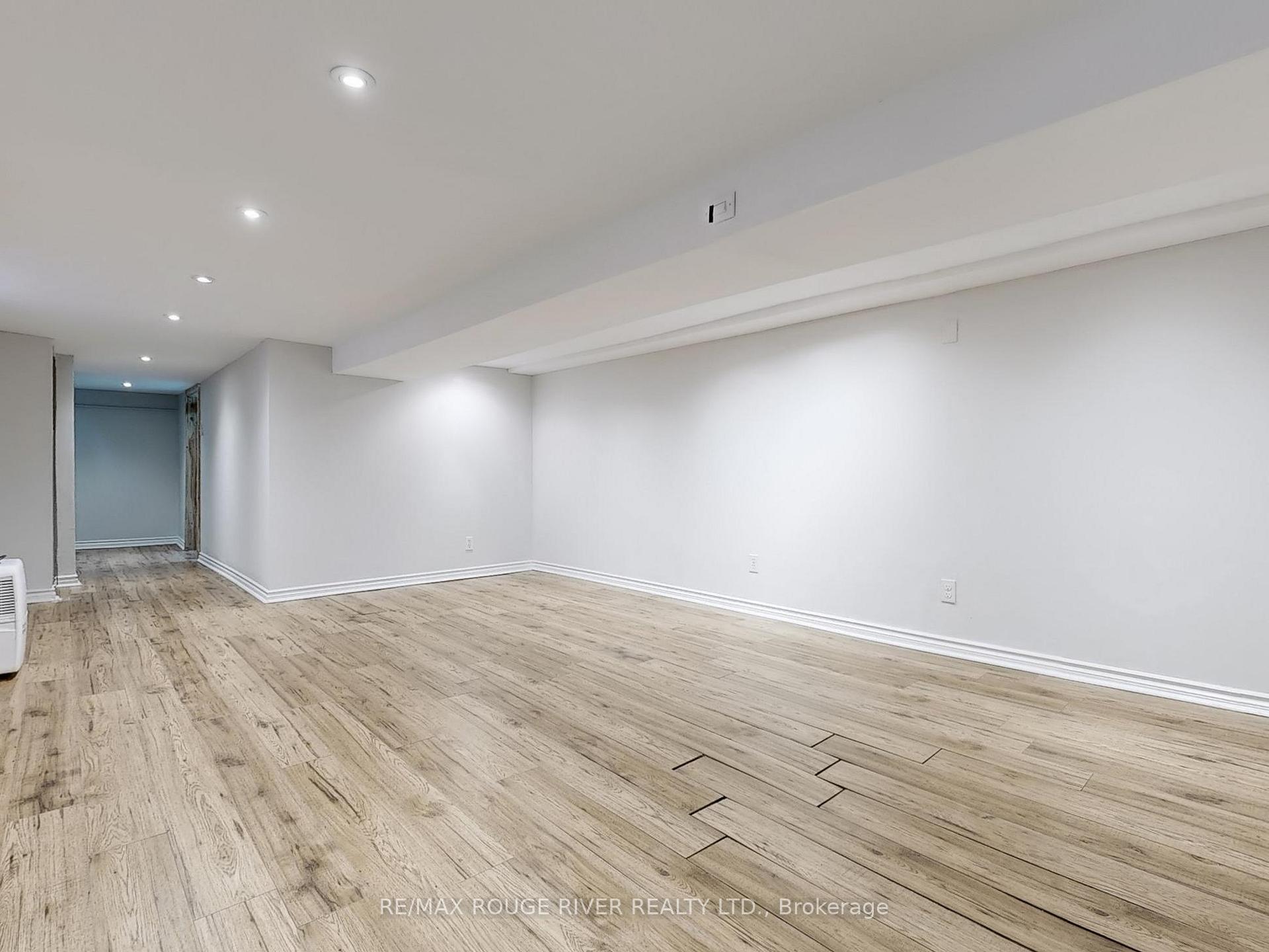 Photo 3 of 474 Merton Street, Toronto, Mount Pleasant East — HOMEH