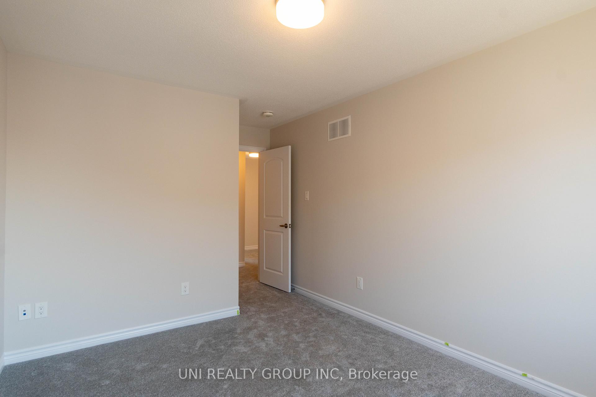 Photo 38 of 246 Surface Lane, Ottawa, Barrhaven - Half Moon Bay — HOMEH
