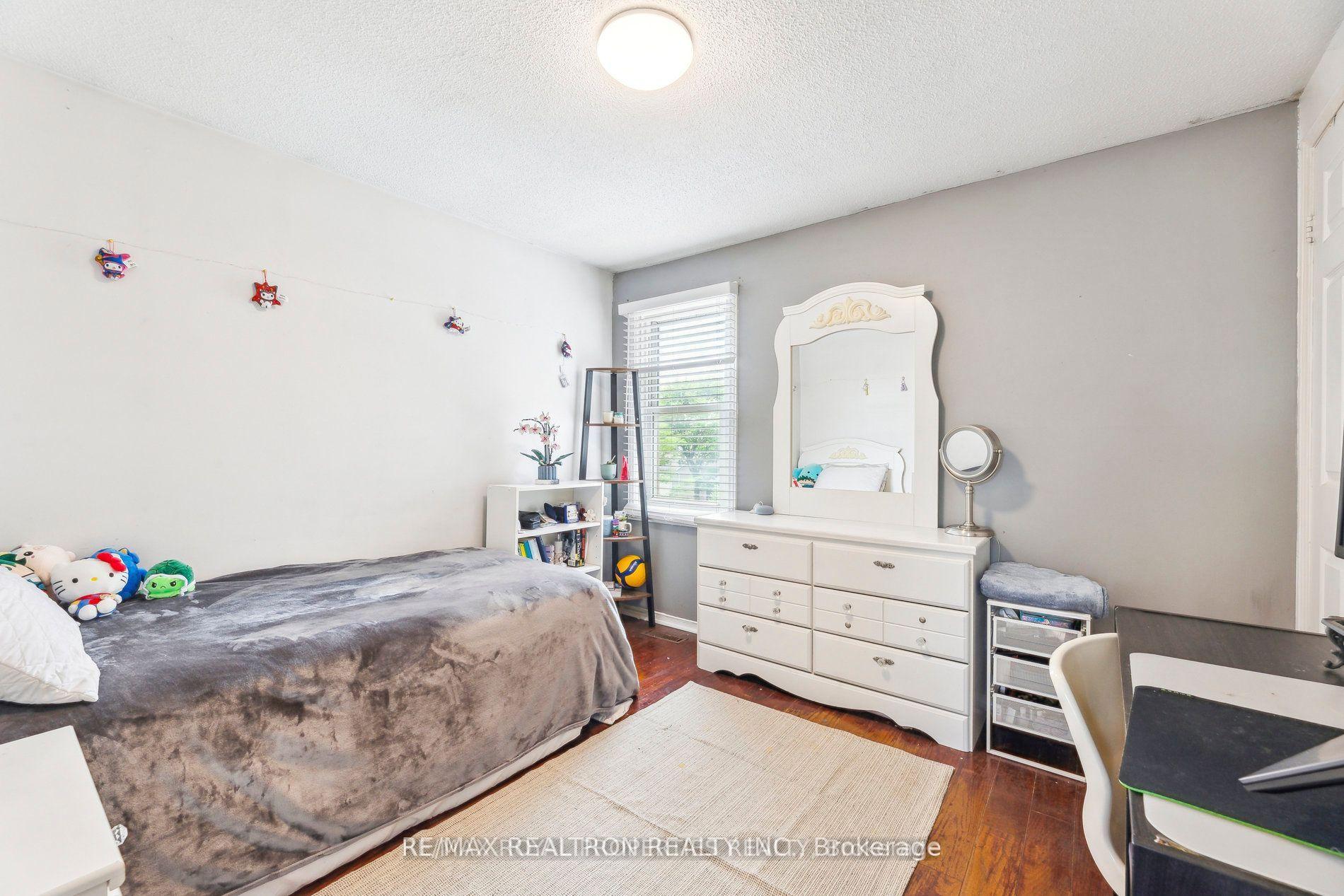 Photo 27 of 38 Ravenscroft Road, Ajax, Central West — HOMEH