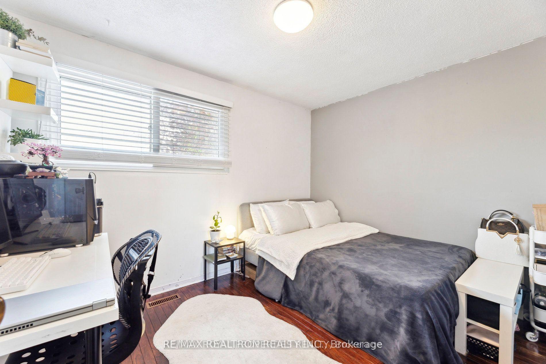 Photo 30 of 38 Ravenscroft Road, Ajax, Central West — HOMEH