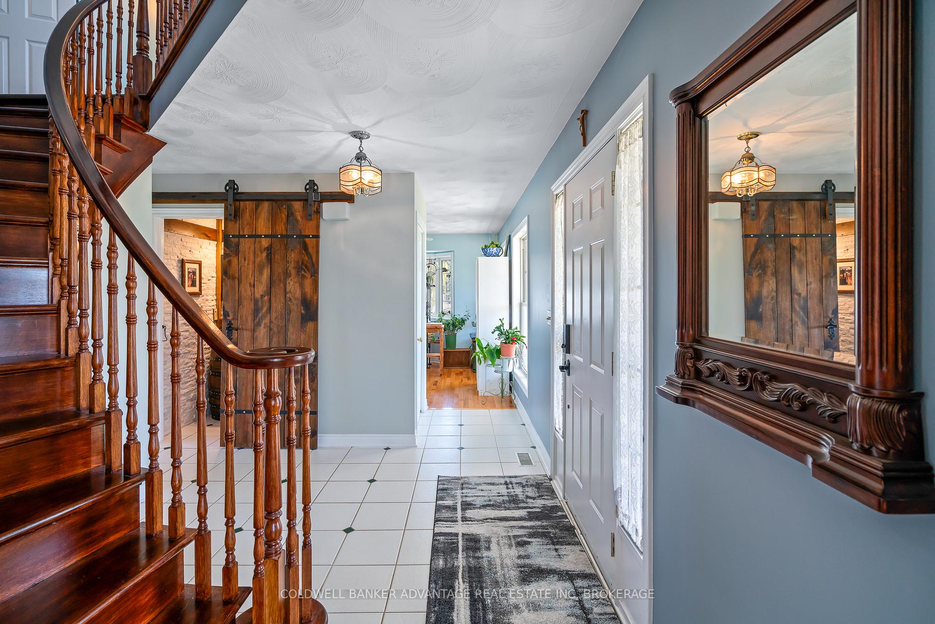 Photo 3 of 13182 Lakeshore Road, Wainfleet, Lakeshore — HOMEH