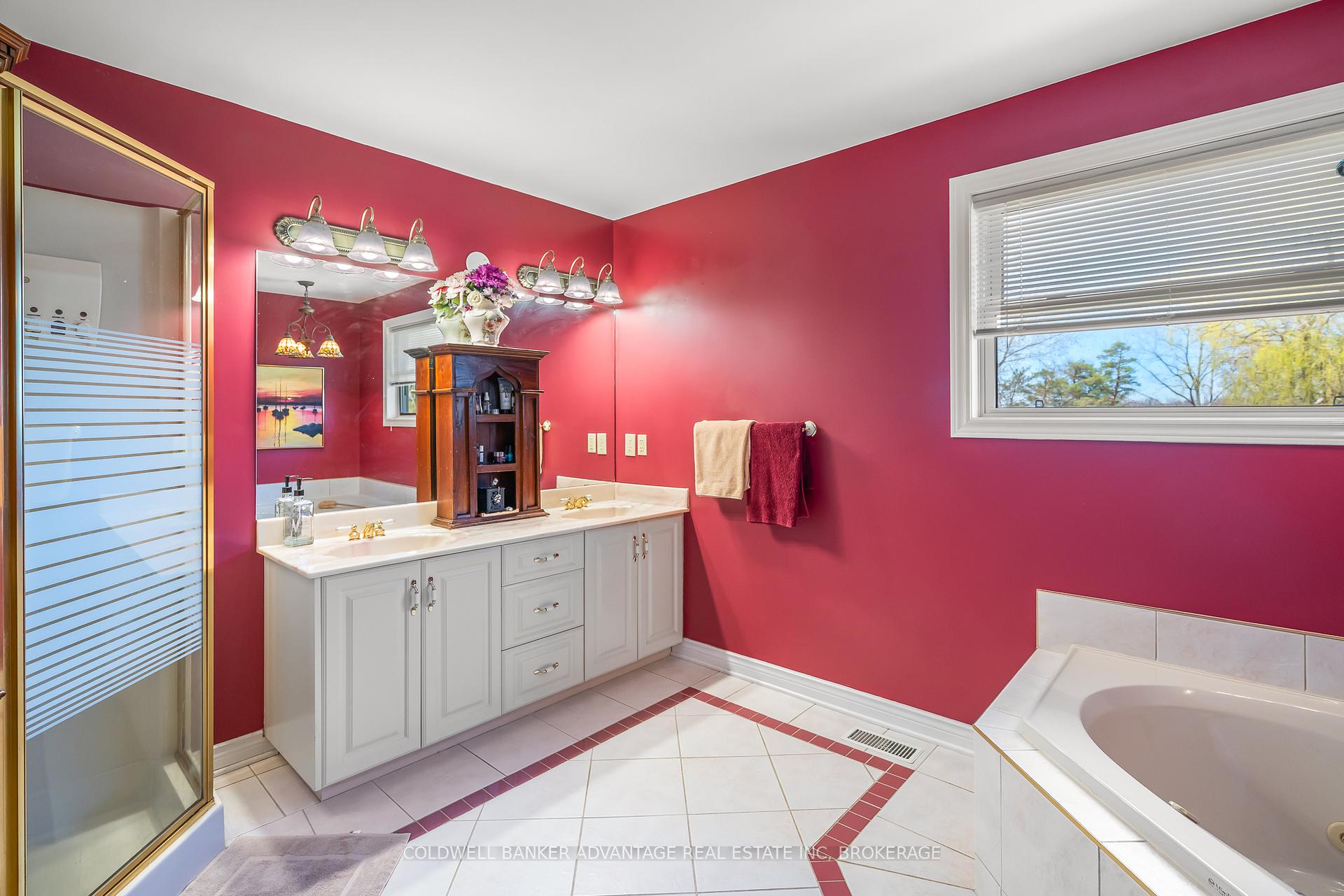 Photo 16 of 13182 Lakeshore Road, Wainfleet, Lakeshore — HOMEH