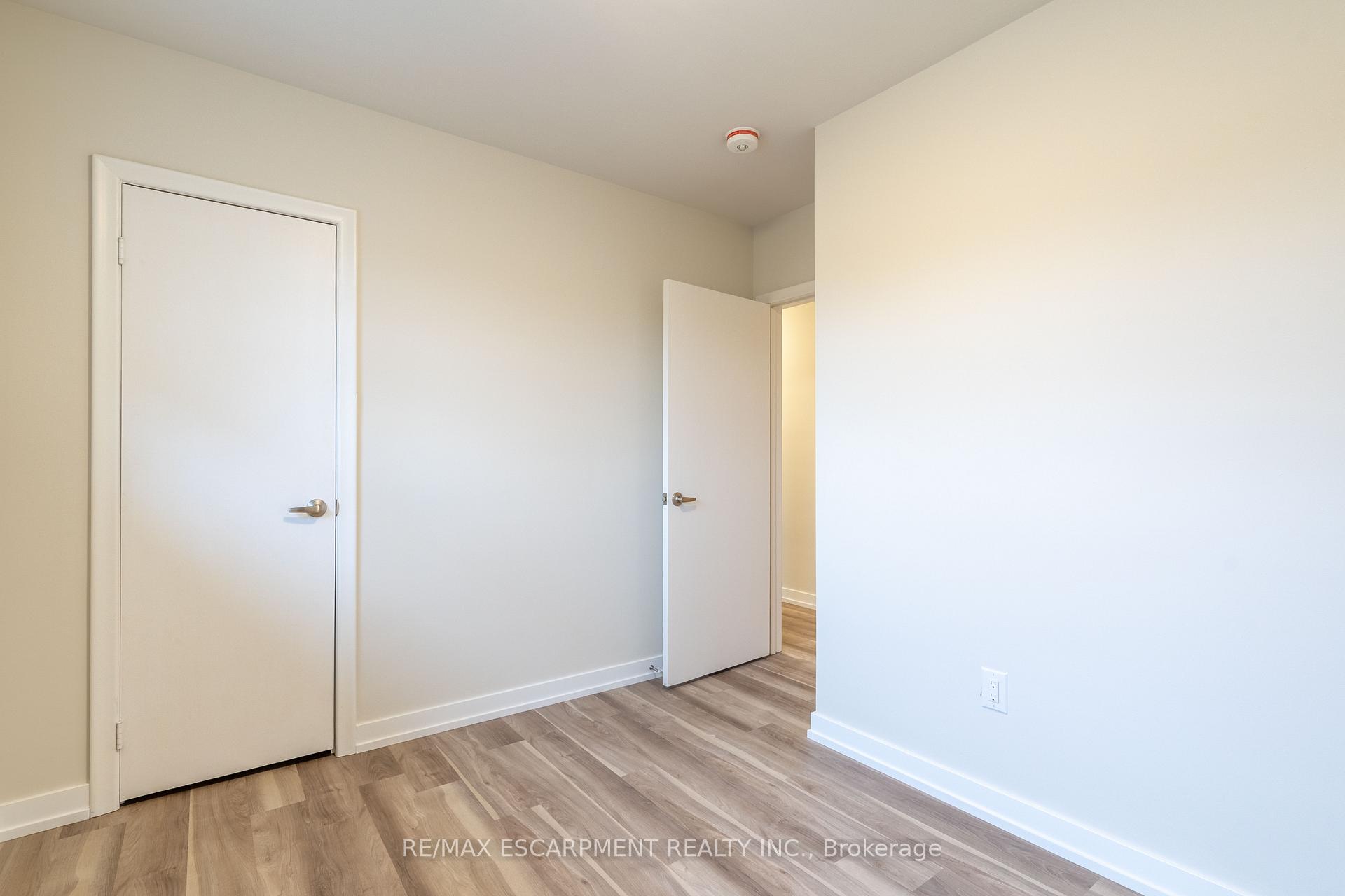 Photo 22 of 9 West 22ND Street, Hamilton, Westcliffe — HOMEH
