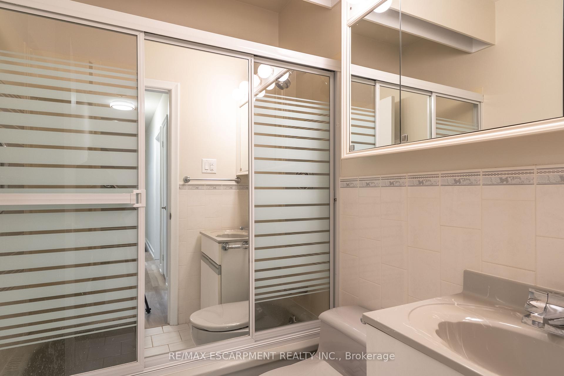Photo 32 of 9 West 22ND Street, Hamilton, Westcliffe — HOMEH