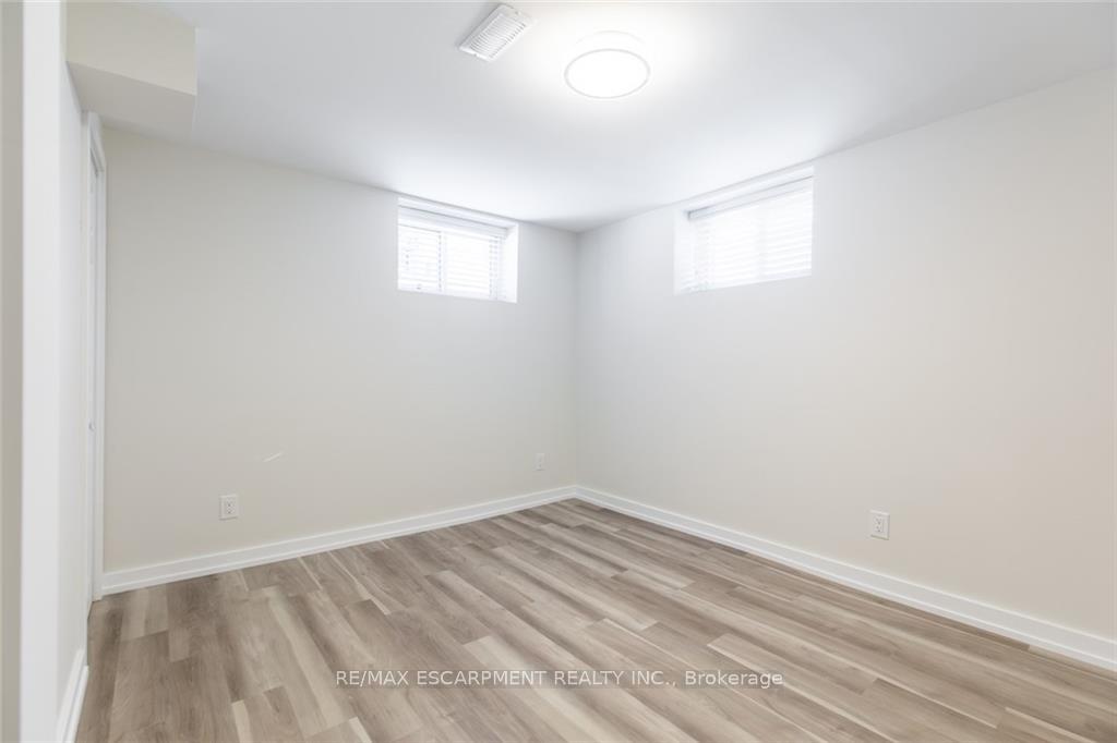 Photo 13 of 9 West 22ND Street, Hamilton, Westcliffe — HOMEH