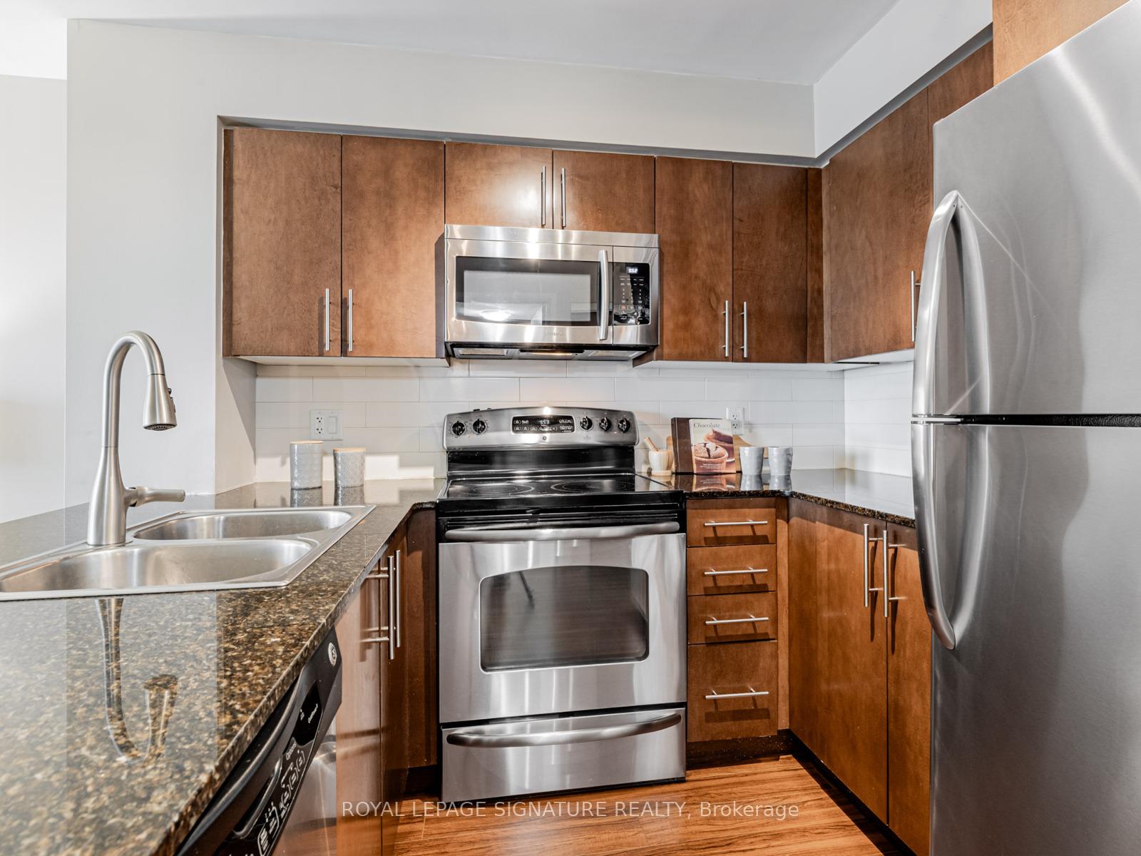 Photo 4 of Unit 1203, 2191 Yonge Street, Toronto, Mount Pleasant West — HOMEH