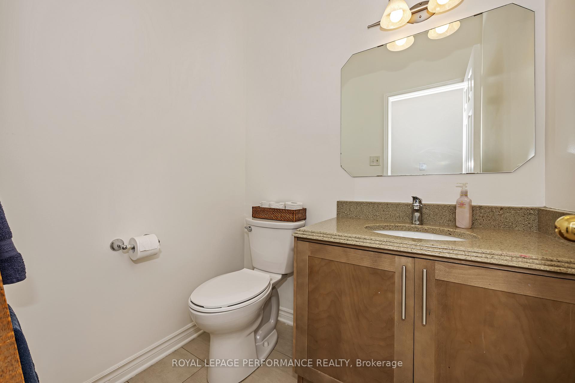 Photo 12 of 1563 Winterport Way, Ottawa, Fallingbrook/Pineridge — HOMEH