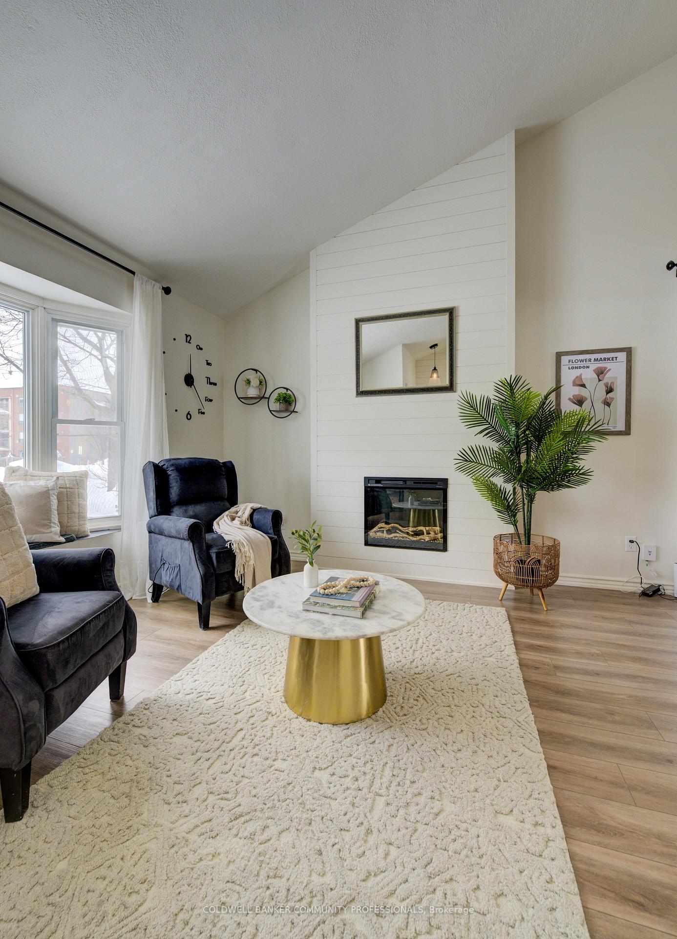 Photo 10 of 20 Ventura Drive, Hamilton, Stoney Creek Mountain — HOMEH