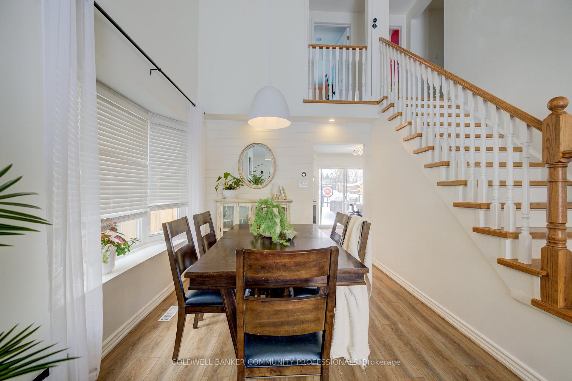 Photo 13 of 20 Ventura Drive, Hamilton, Stoney Creek Mountain — HOMEH