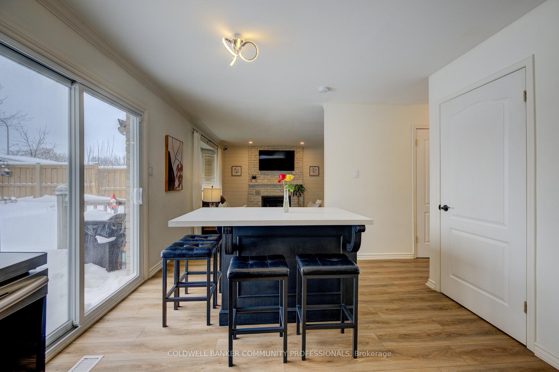 Photo 22 of 20 Ventura Drive, Hamilton, Stoney Creek Mountain — HOMEH