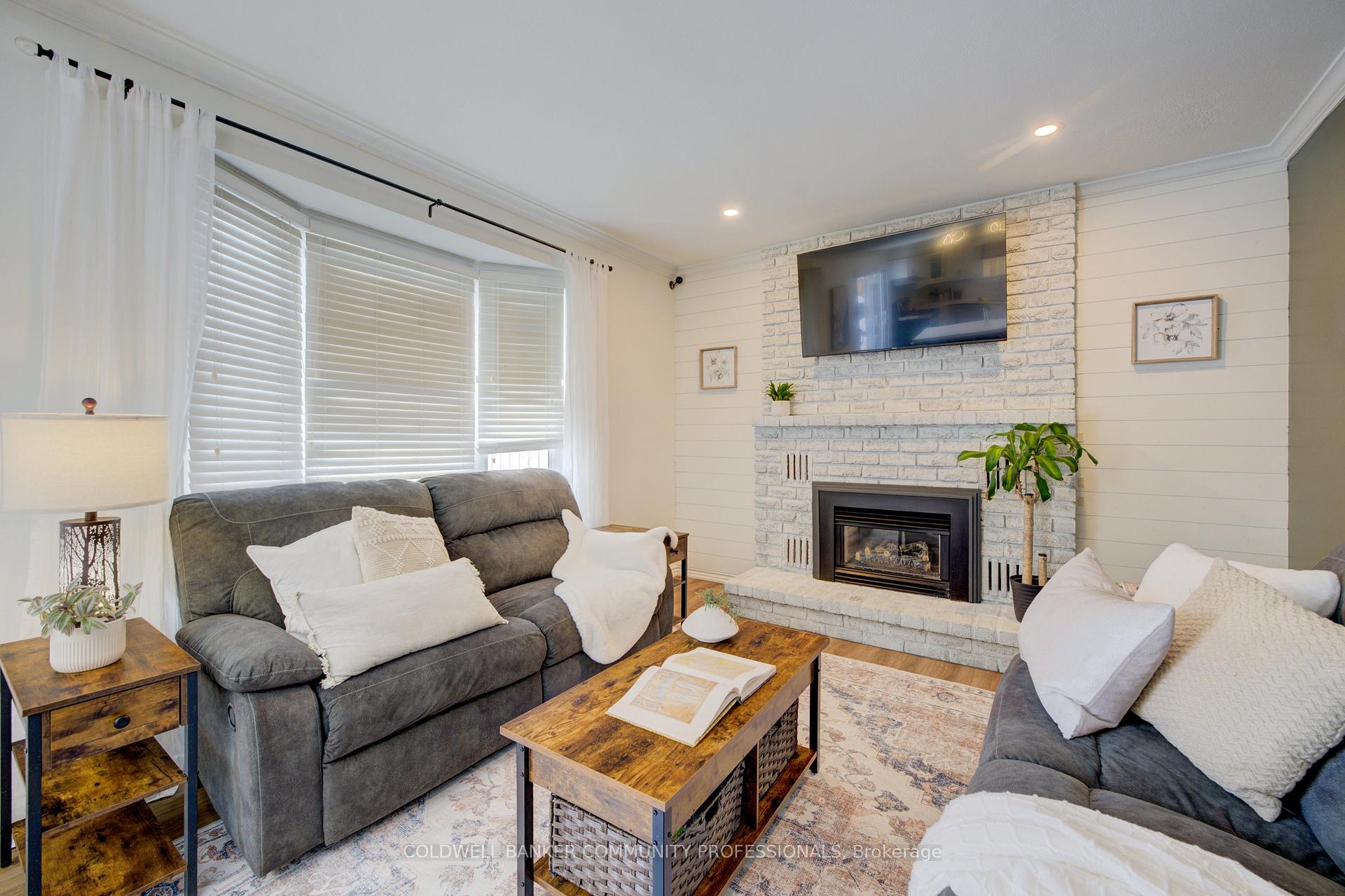 Photo 15 of 20 Ventura Drive, Hamilton, Stoney Creek Mountain — HOMEH