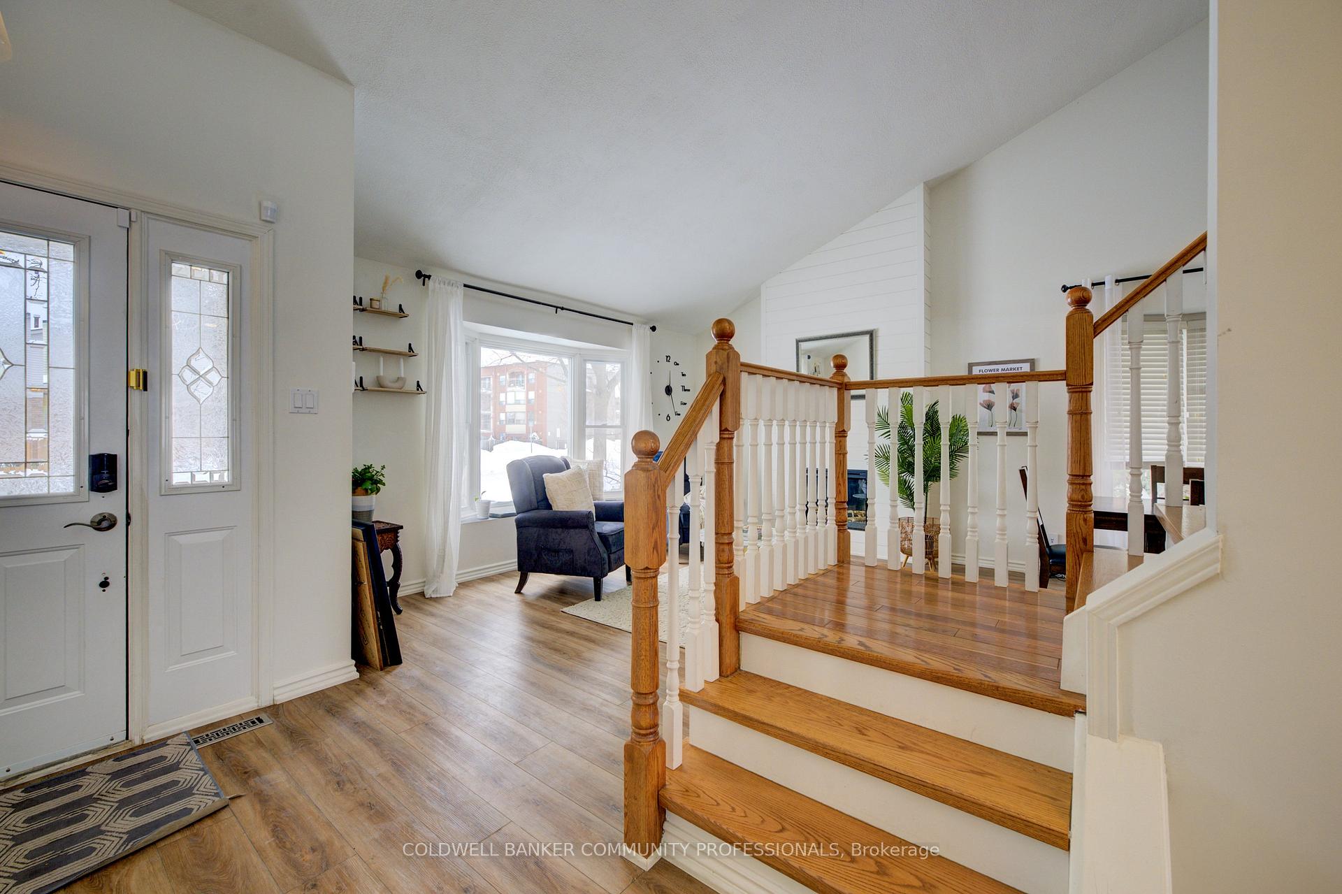 Photo 16 of 20 Ventura Drive, Hamilton, Stoney Creek Mountain — HOMEH