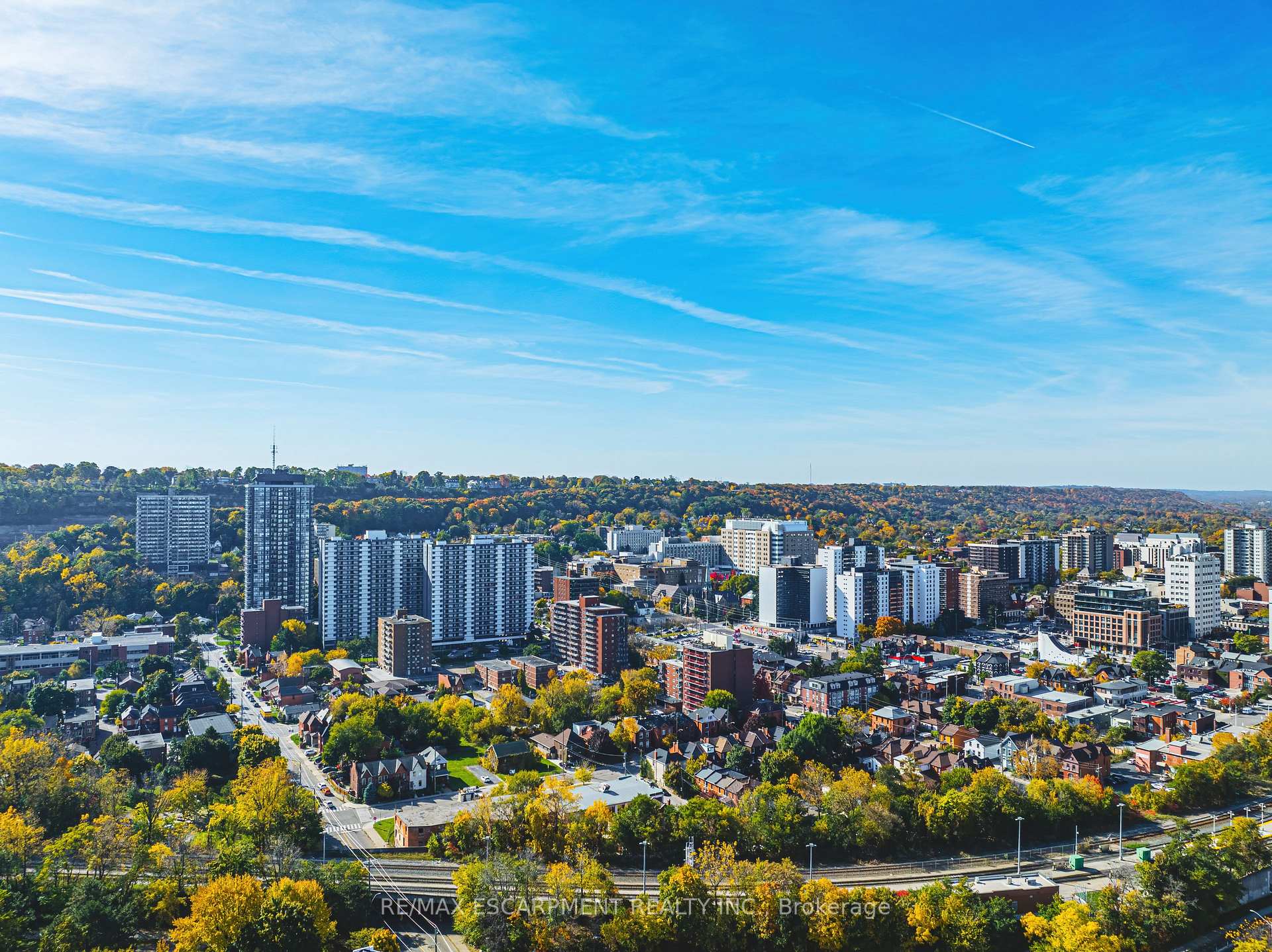 Photo 21 of Unit 504, 175 Hunter Street E, Hamilton, Corktown — HOMEH