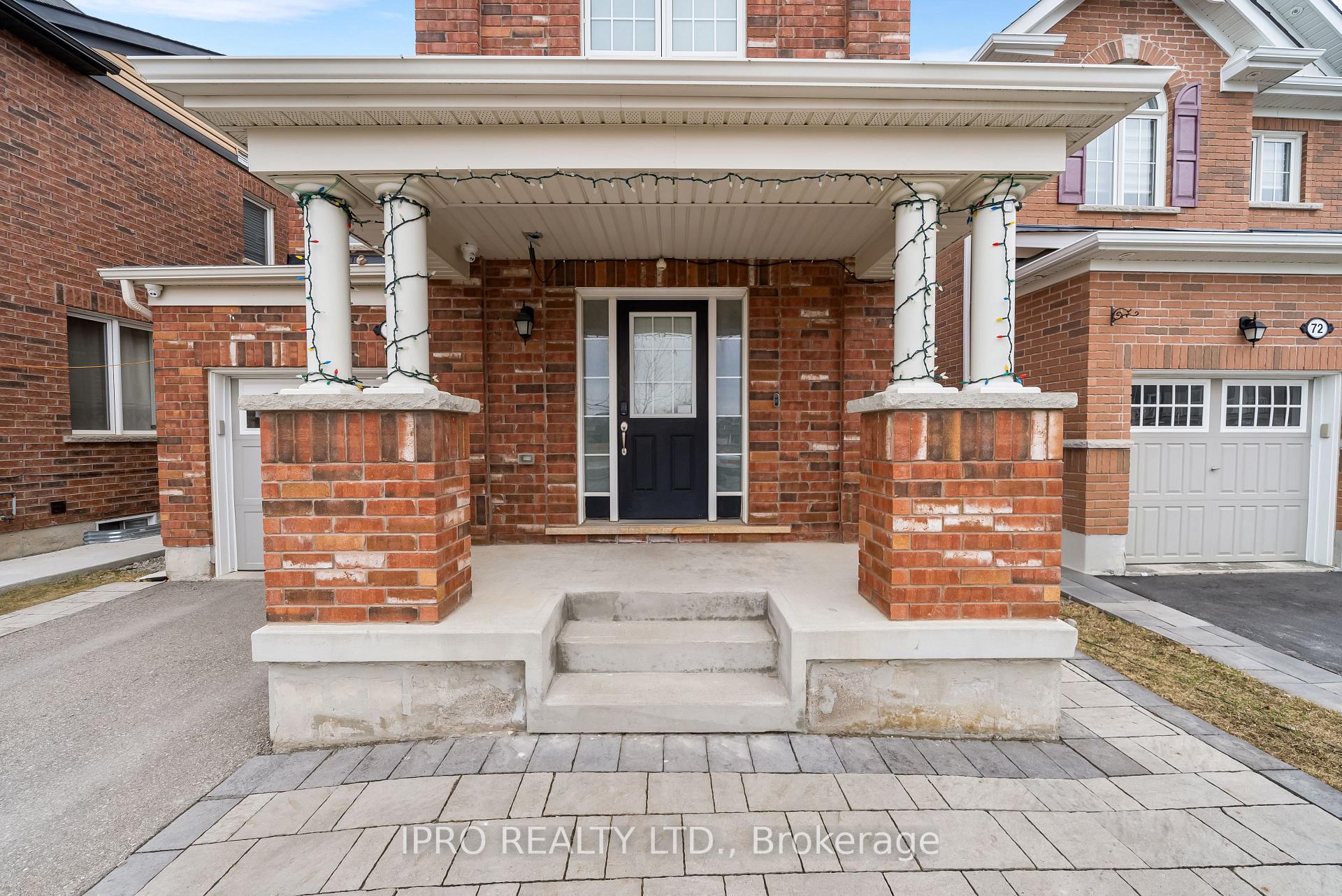 Photo 2 of 70 Fenchurch Drive, Brampton, Northwest Brampton — HOMEH