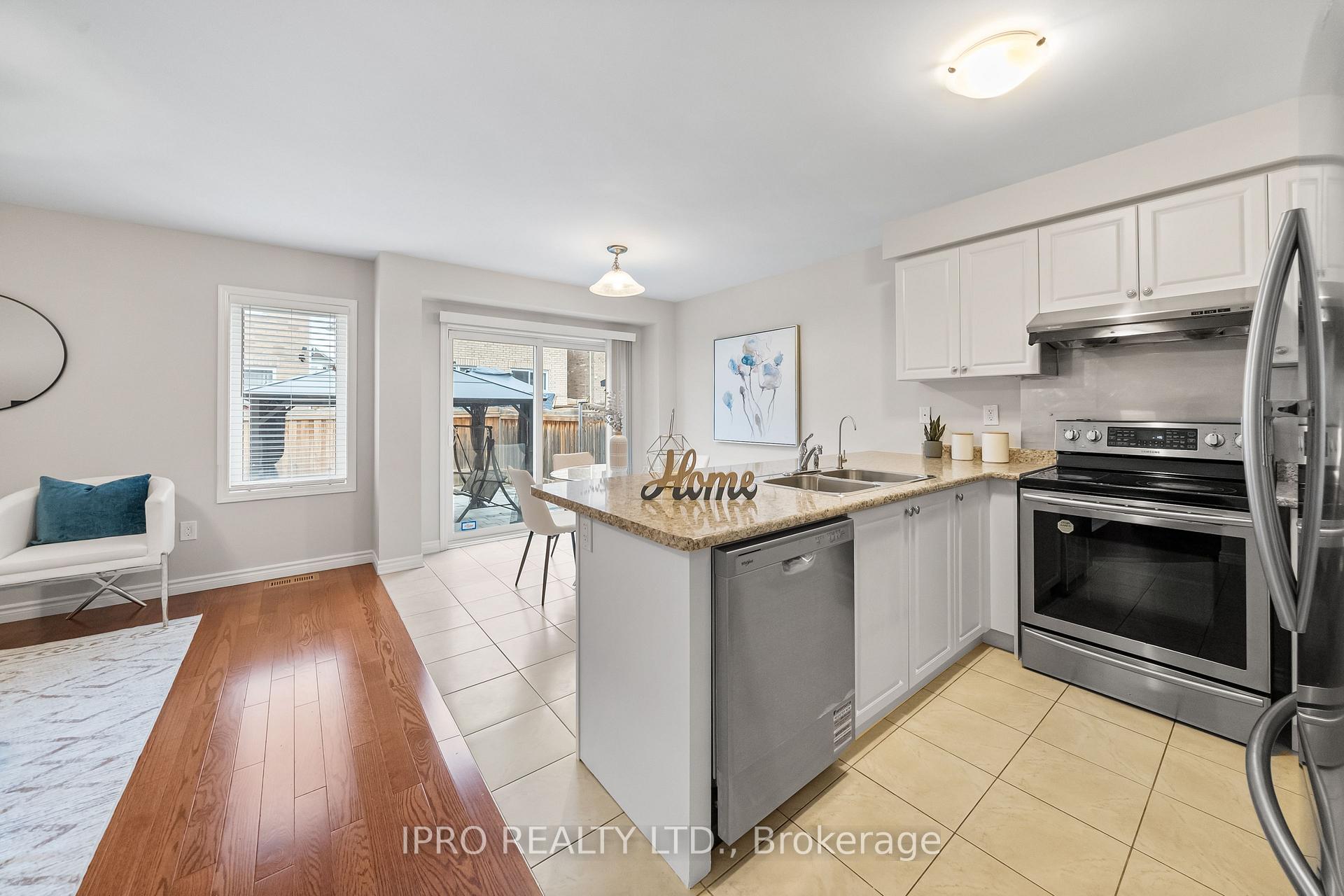 Photo 27 of 70 Fenchurch Drive, Brampton, Northwest Brampton — HOMEH