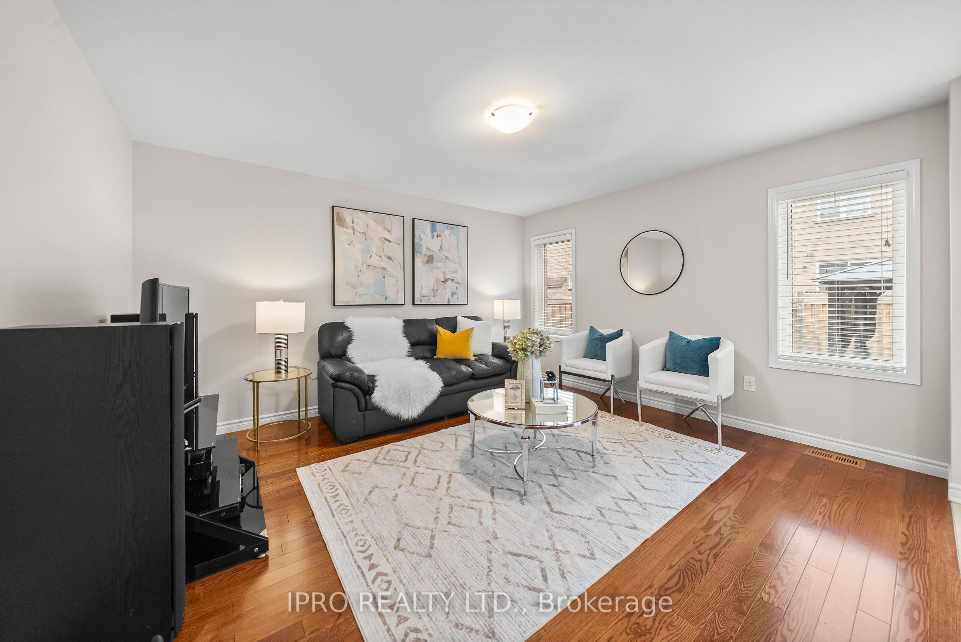 Photo 26 of 70 Fenchurch Drive, Brampton, Northwest Brampton — HOMEH