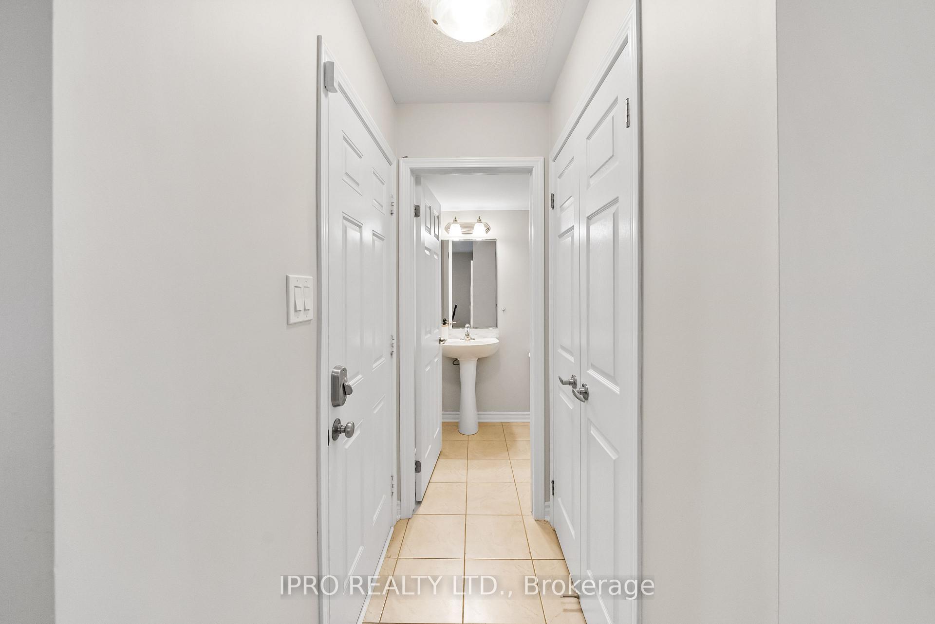 Photo 15 of 70 Fenchurch Drive, Brampton, Northwest Brampton — HOMEH