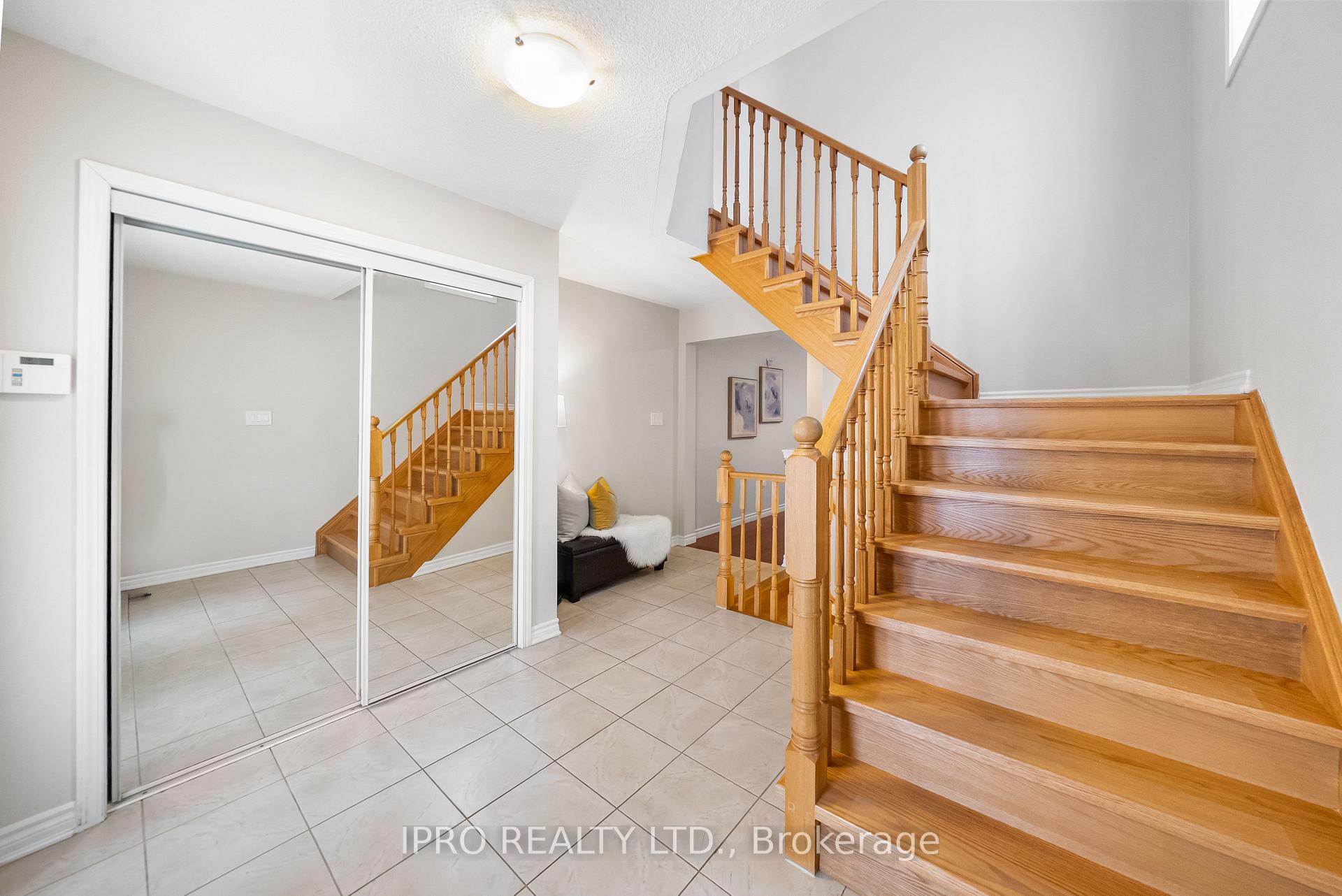 Photo 13 of 70 Fenchurch Drive, Brampton, Northwest Brampton — HOMEH