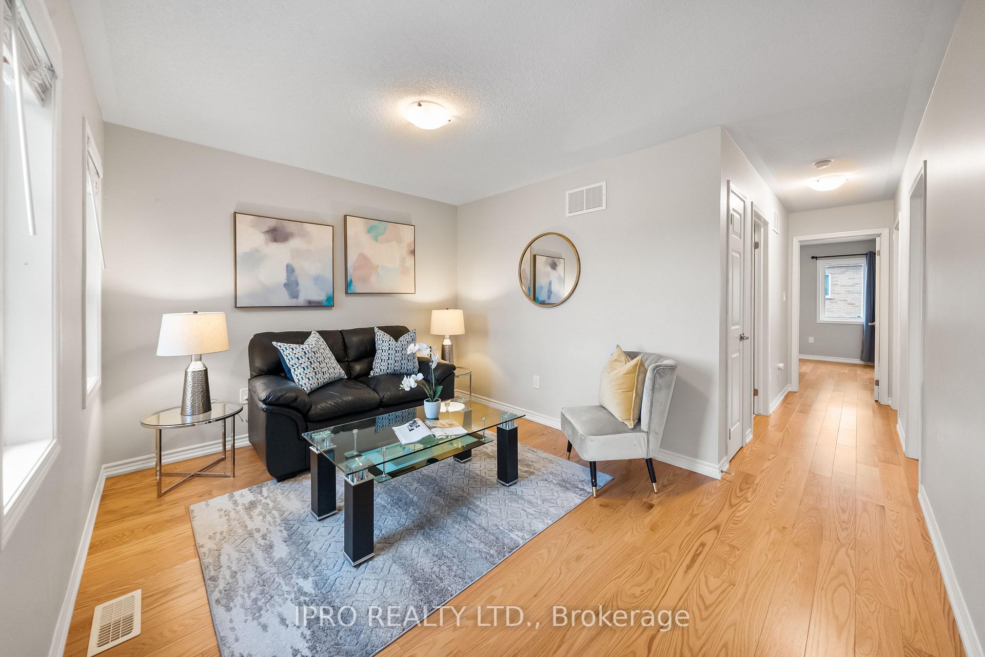 Photo 22 of 70 Fenchurch Drive, Brampton, Northwest Brampton — HOMEH