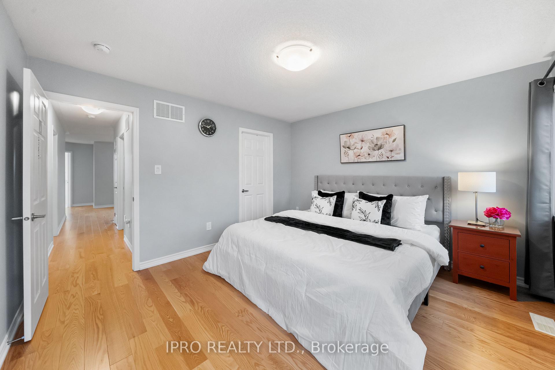Photo 28 of 70 Fenchurch Drive, Brampton, Northwest Brampton — HOMEH
