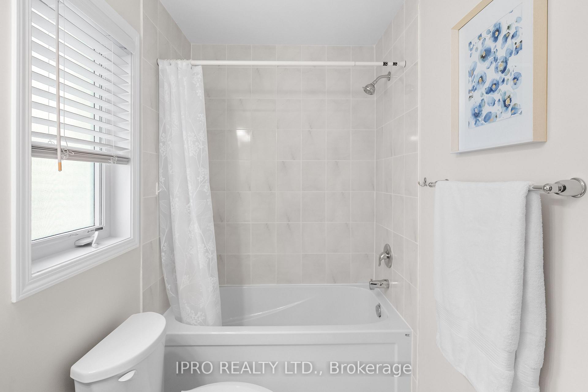 Photo 24 of 70 Fenchurch Drive, Brampton, Northwest Brampton — HOMEH
