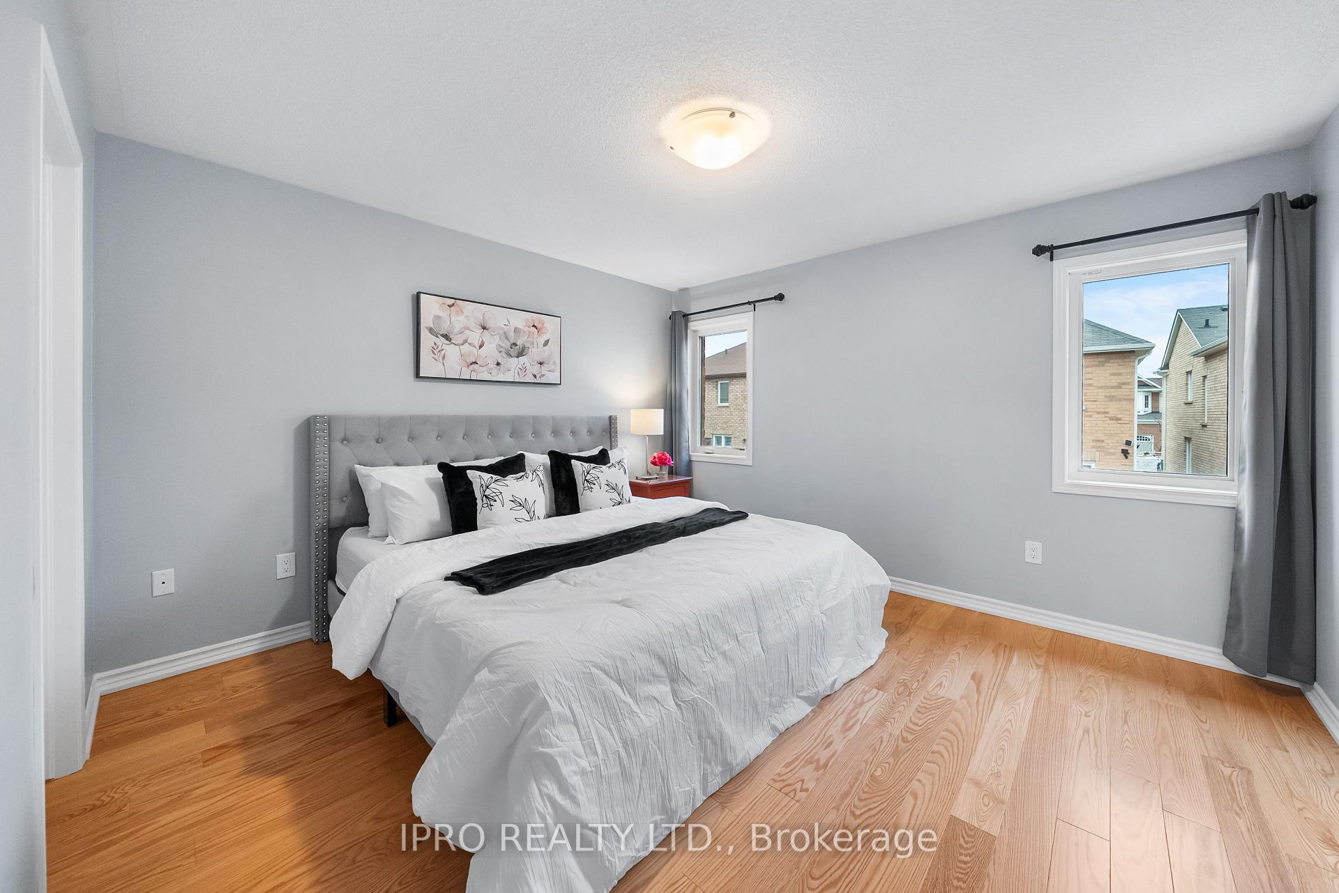 Photo 34 of 70 Fenchurch Drive, Brampton, Northwest Brampton — HOMEH