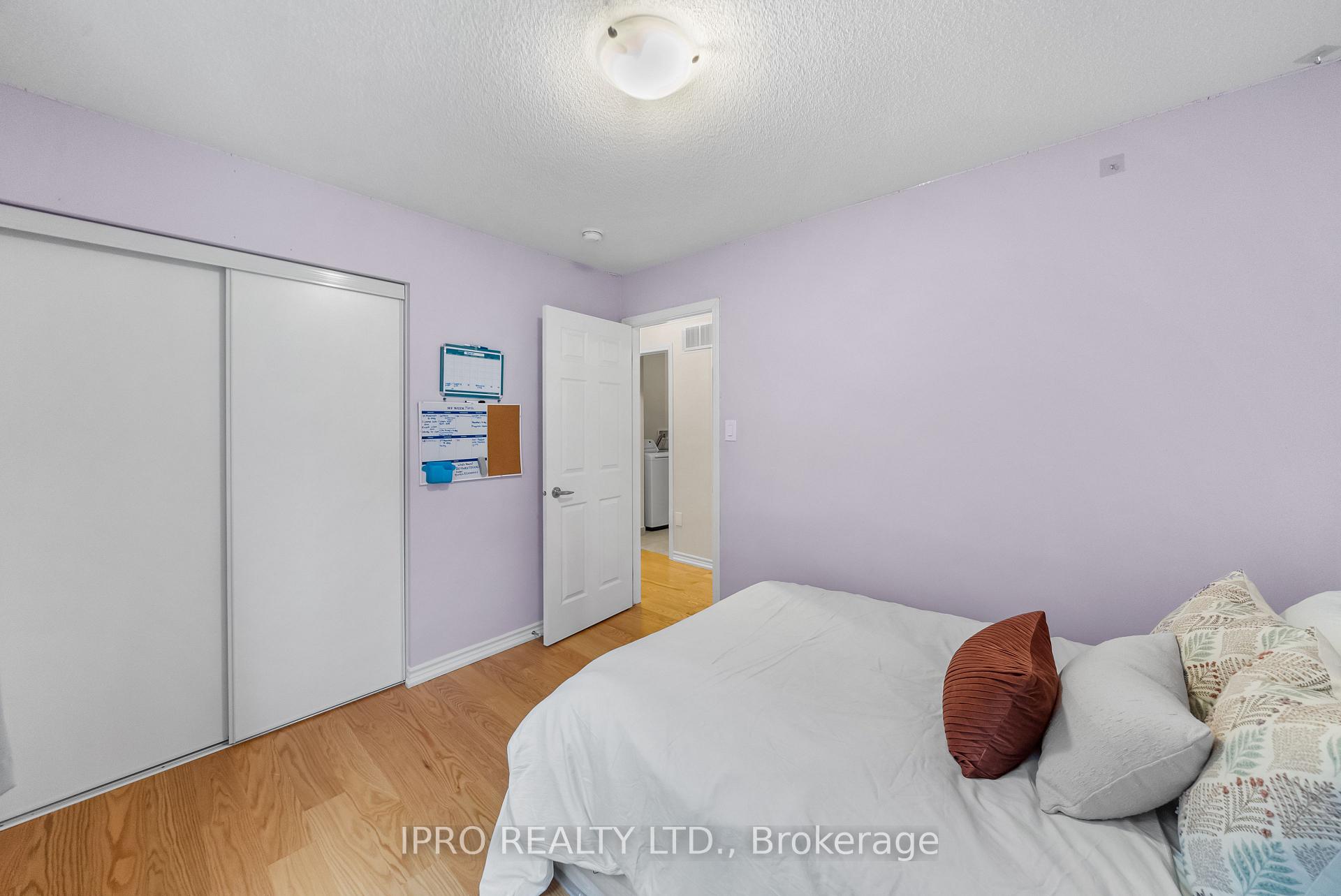 Photo 18 of 70 Fenchurch Drive, Brampton, Northwest Brampton — HOMEH