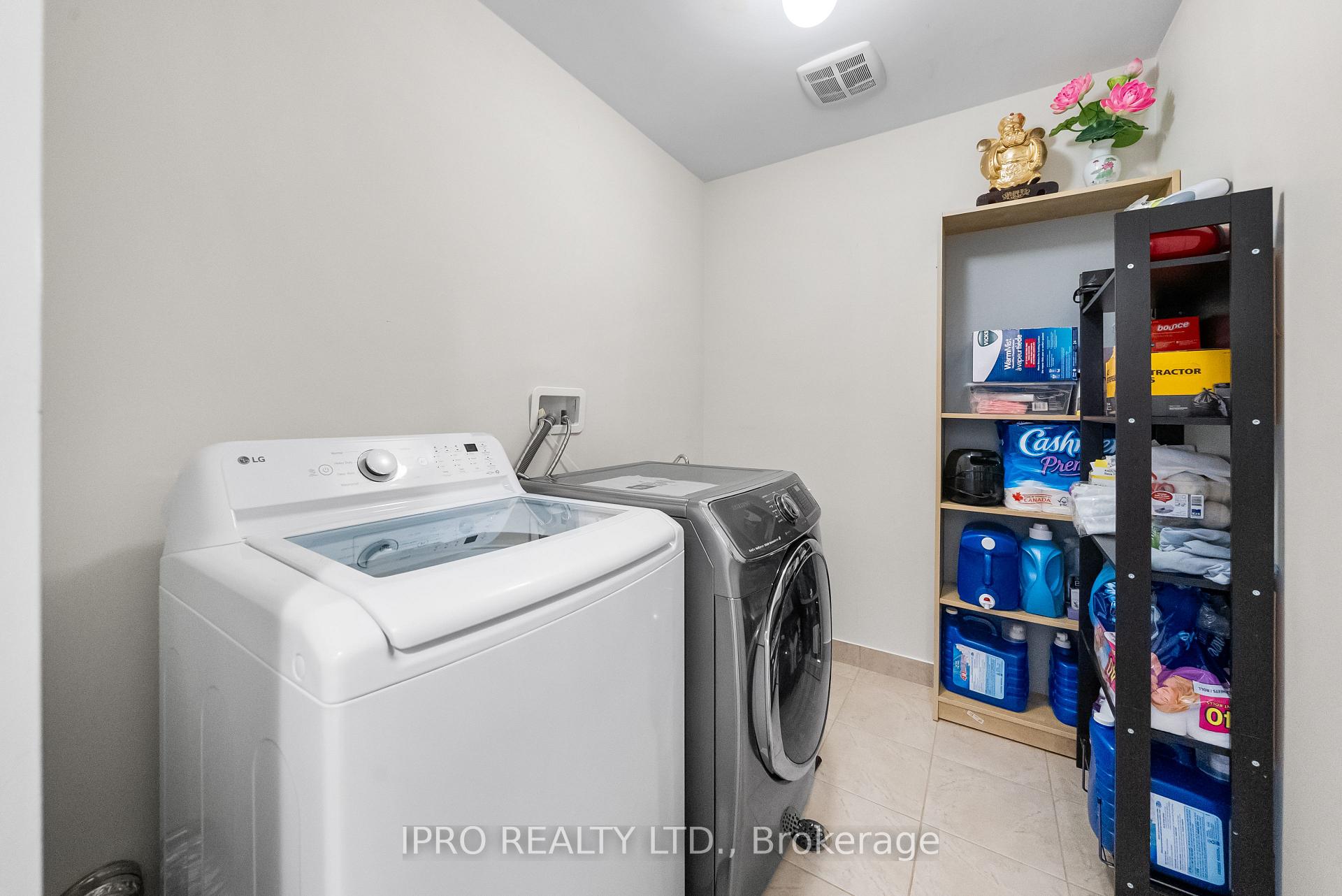 Photo 45 of 70 Fenchurch Drive, Brampton, Northwest Brampton — HOMEH