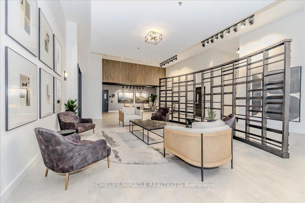 Photo 8 of Unit 1406, 15 Glebe Street, Cambridge — HOMEH