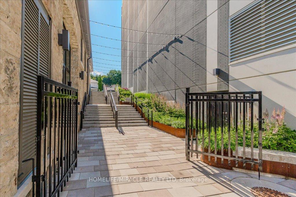 Photo 41 of Unit 1406, 15 Glebe Street, Cambridge — HOMEH