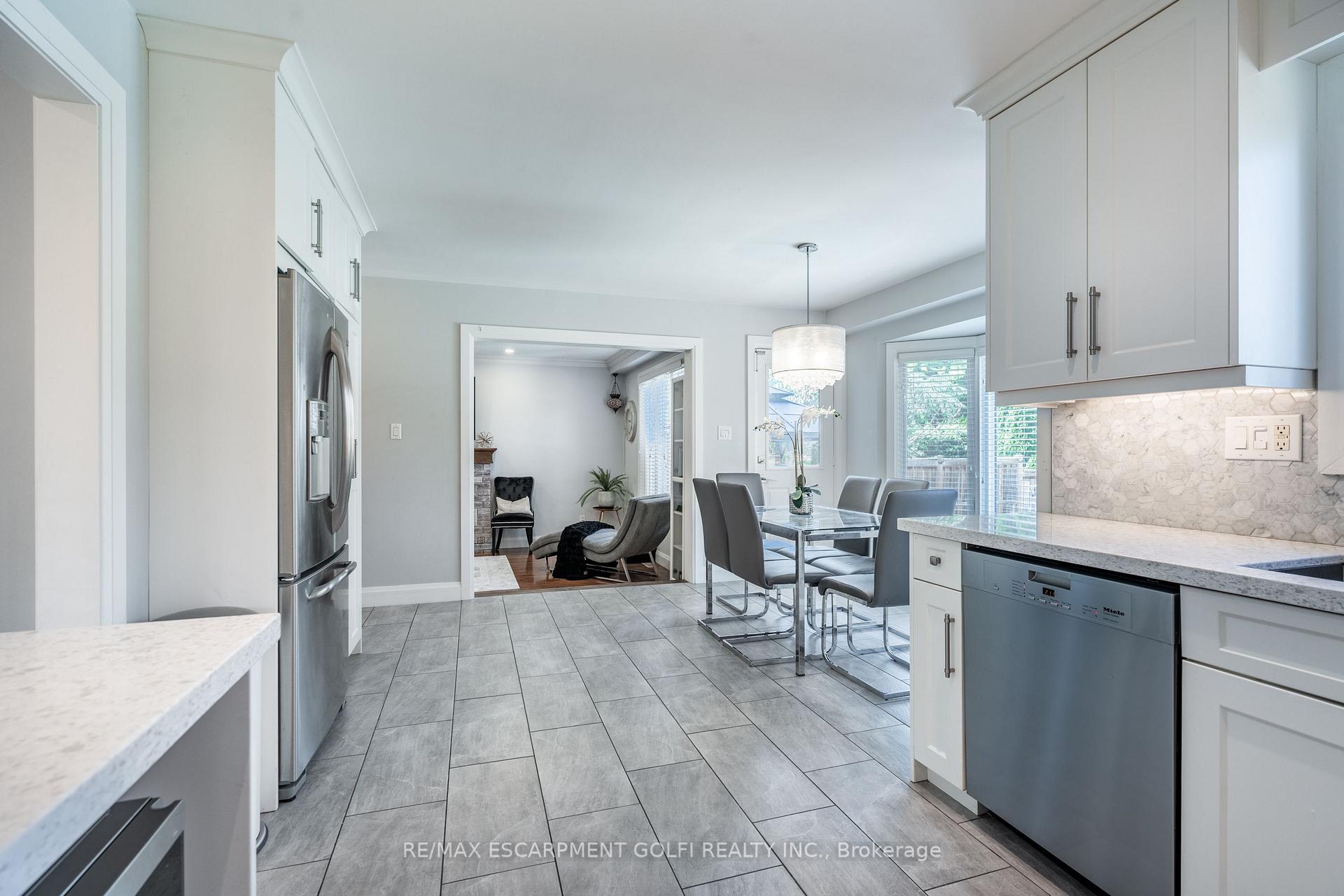 Photo 20 of 11 Sumner Crescent, Grimsby, Grimsby Beach — HOMEH