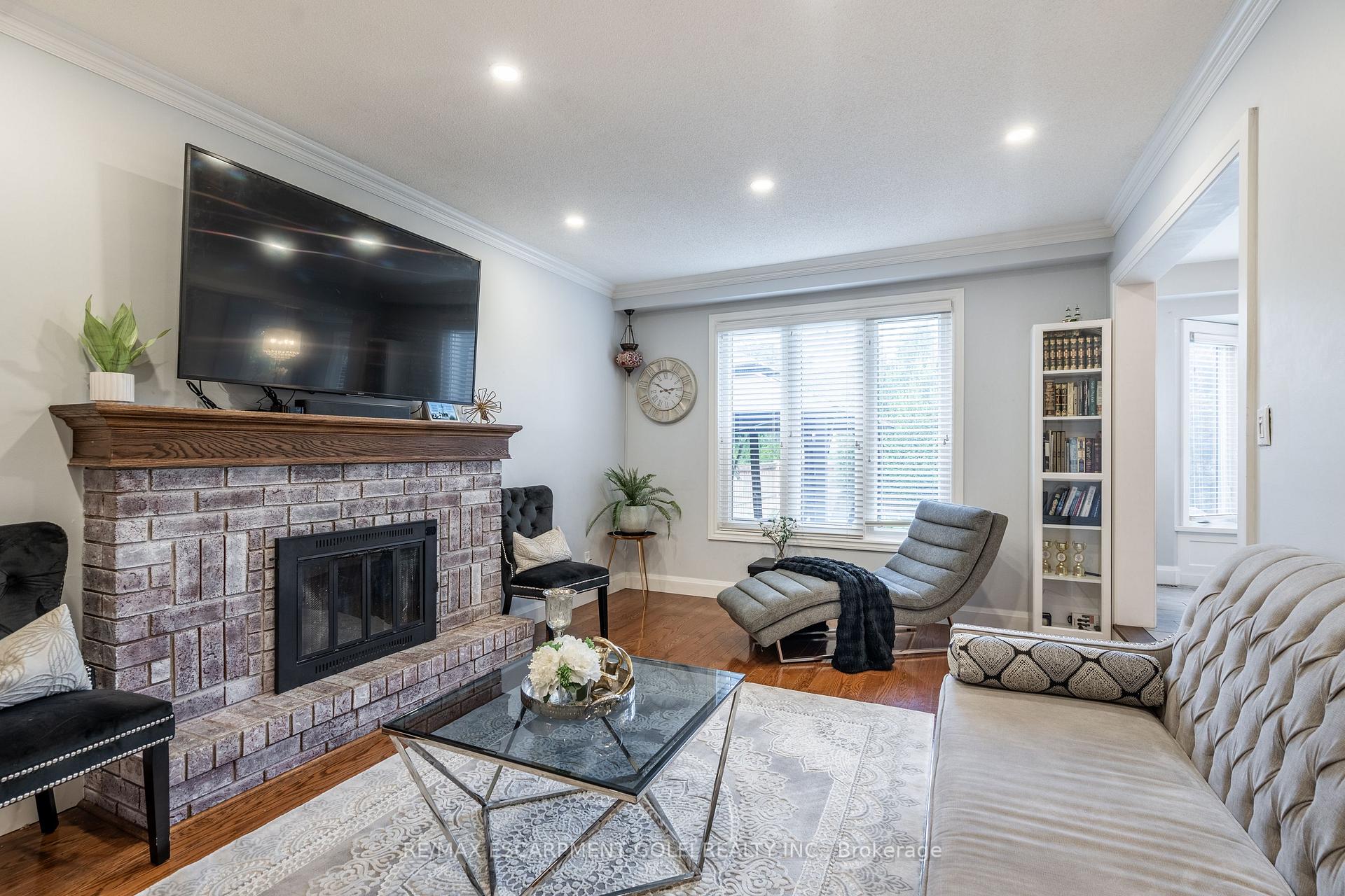 Photo 15 of 11 Sumner Crescent, Grimsby, Grimsby Beach — HOMEH