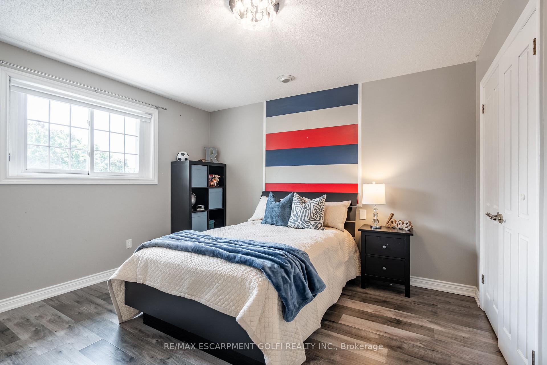 Photo 31 of 11 Sumner Crescent, Grimsby, Grimsby Beach — HOMEH