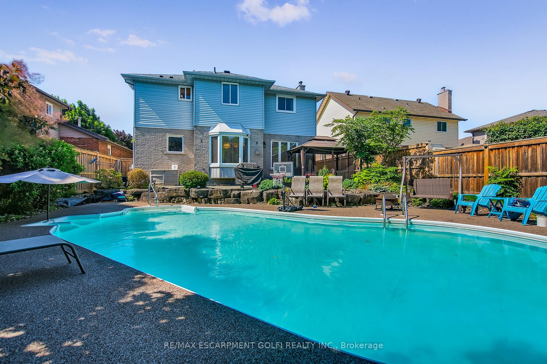 Photo 42 of 11 Sumner Crescent, Grimsby, Grimsby Beach — HOMEH