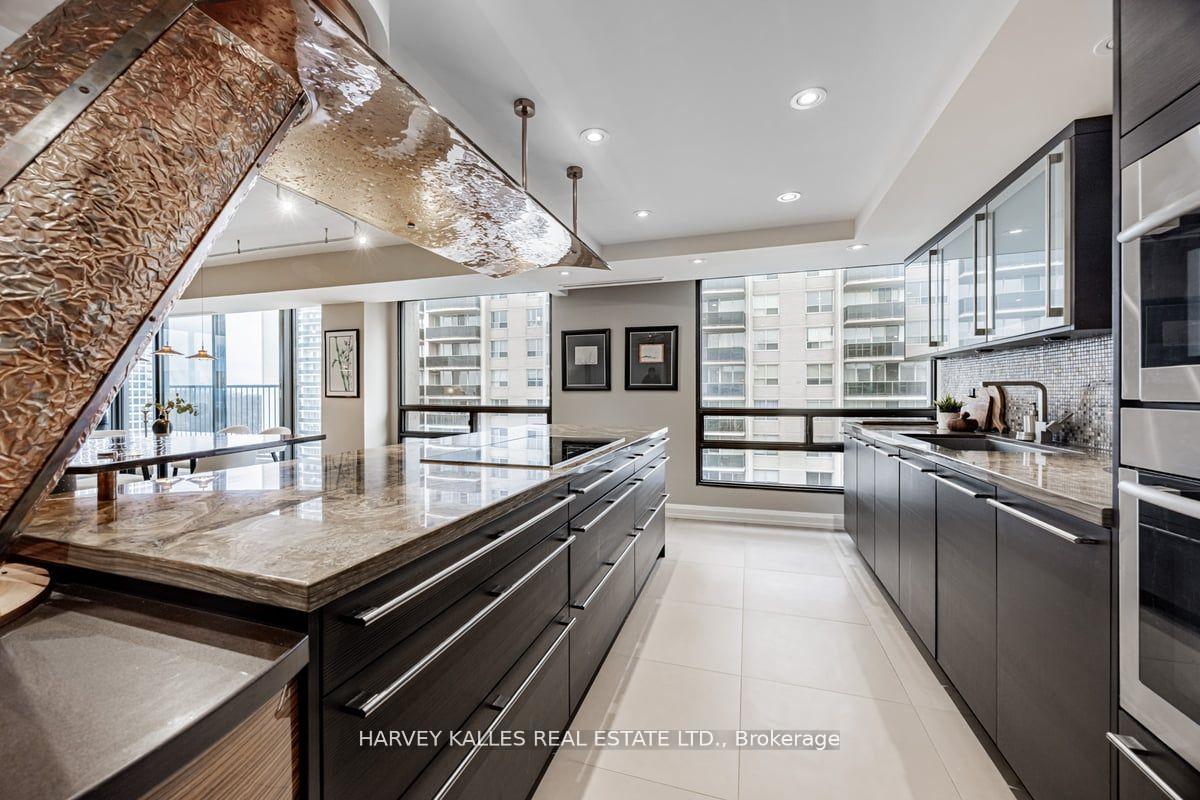 Photo 8 of Unit PH09, 447 Walmer Road, Toronto, Forest Hill South — HOMEH