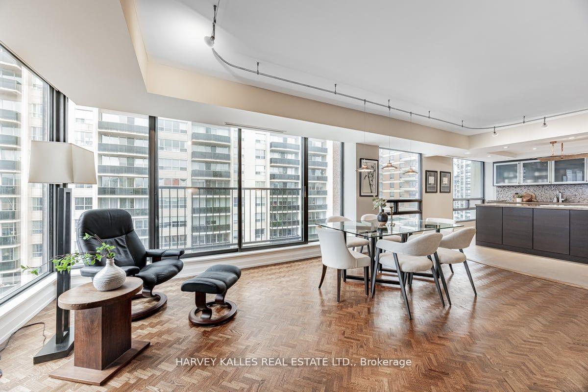 Photo 15 of Unit PH09, 447 Walmer Road, Toronto, Forest Hill South — HOMEH