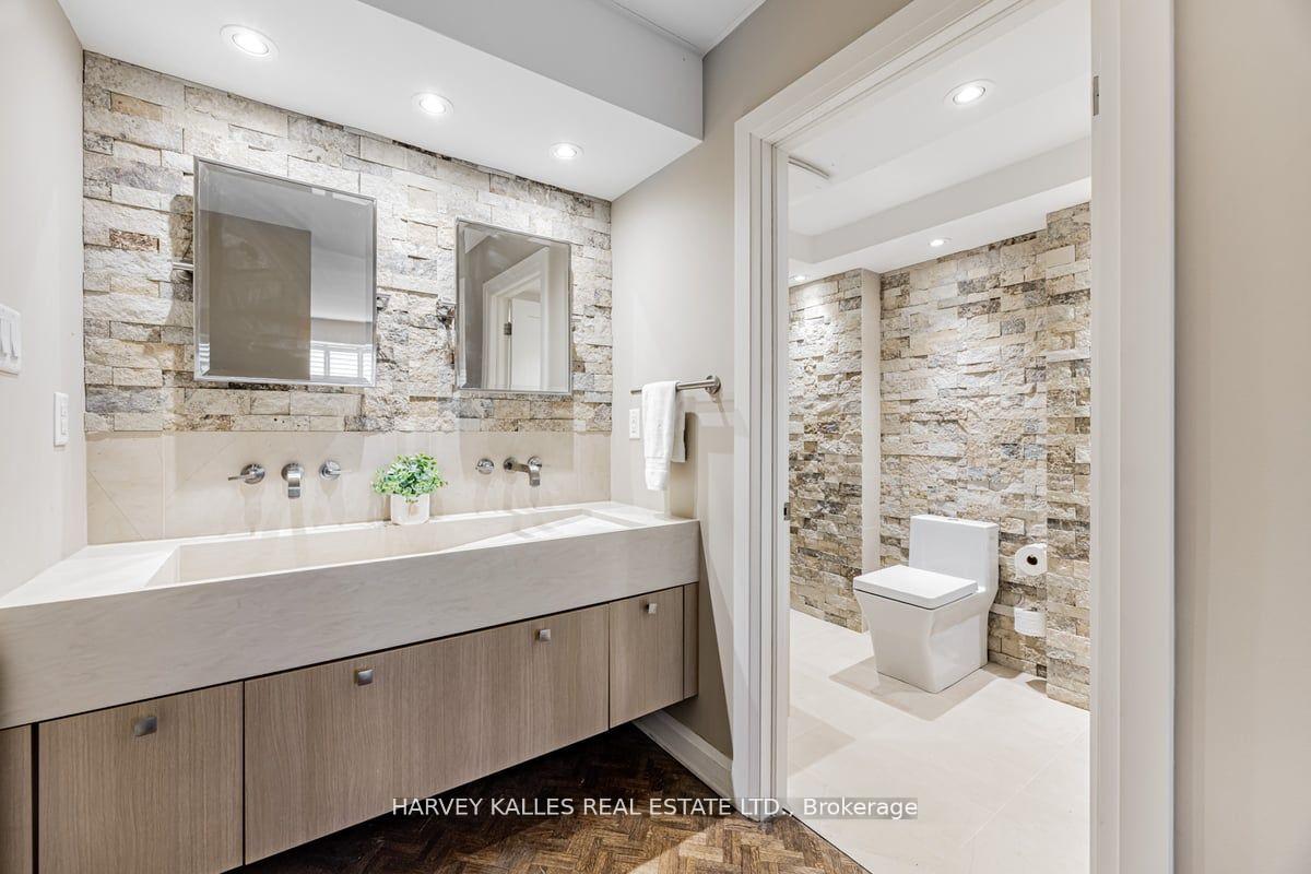 Photo 17 of Unit PH09, 447 Walmer Road, Toronto, Forest Hill South — HOMEH