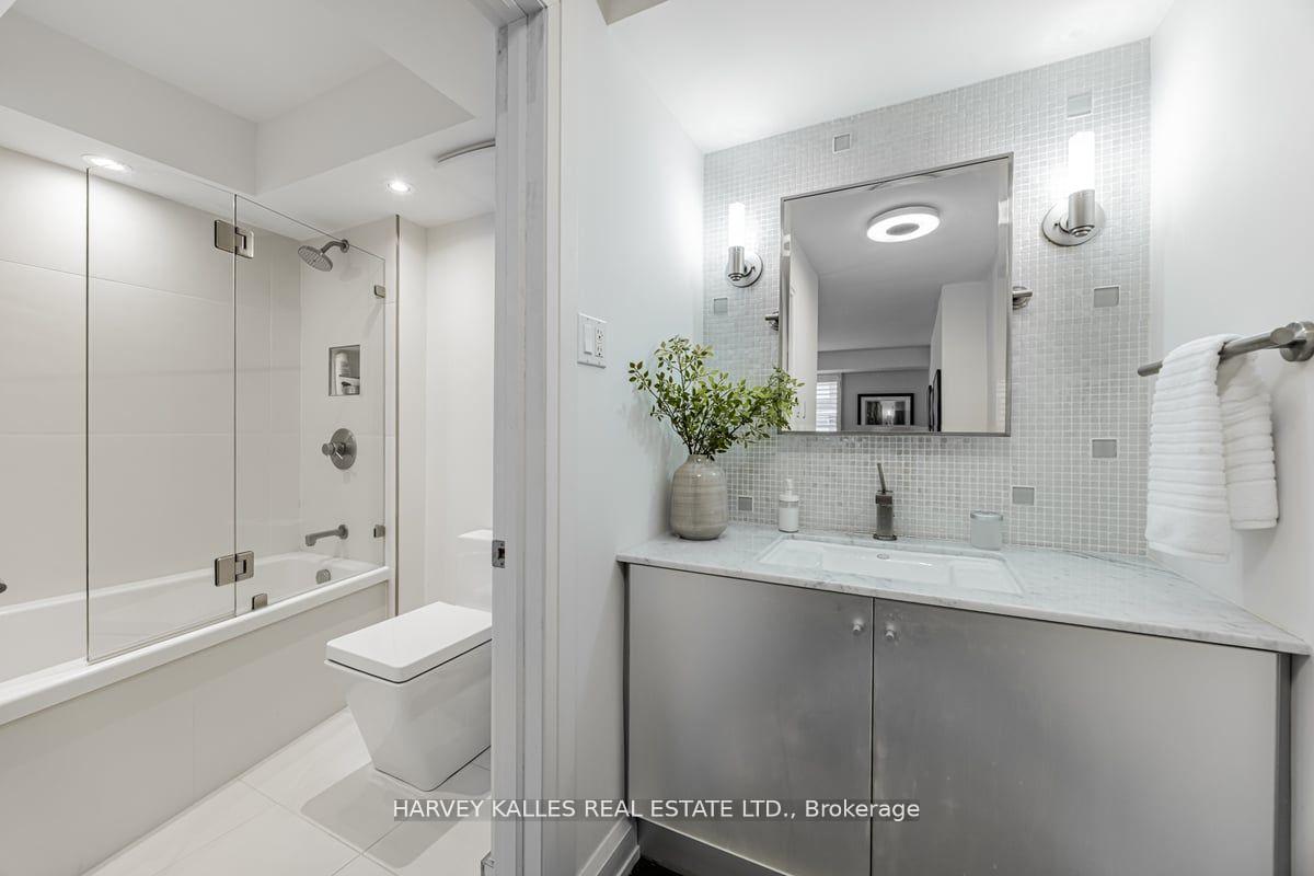 Photo 23 of Unit PH09, 447 Walmer Road, Toronto, Forest Hill South — HOMEH