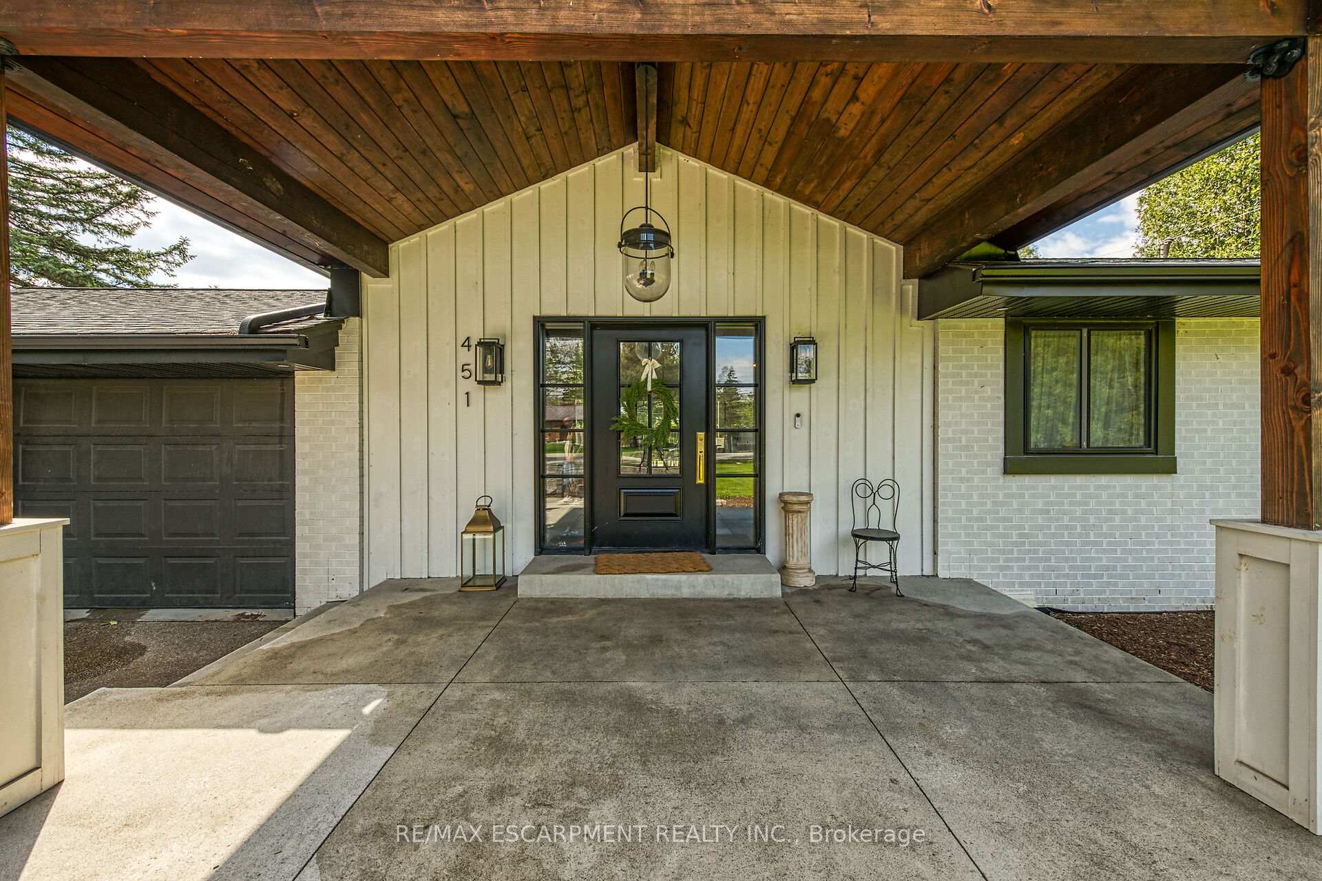 Photo 5 of 451 Mines Road, Haldimand — HOMEH