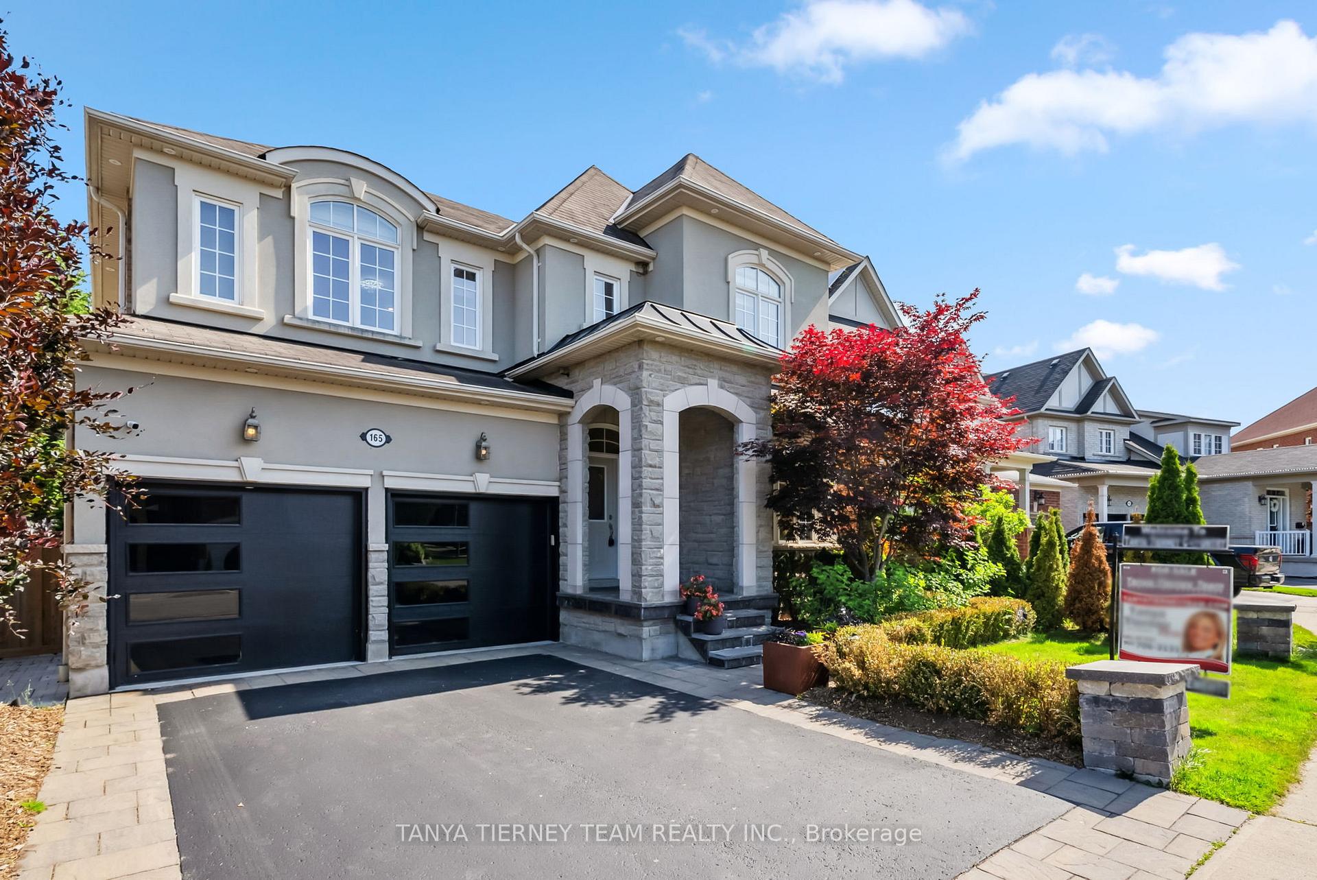 Front of 165 Rivers Edge Place