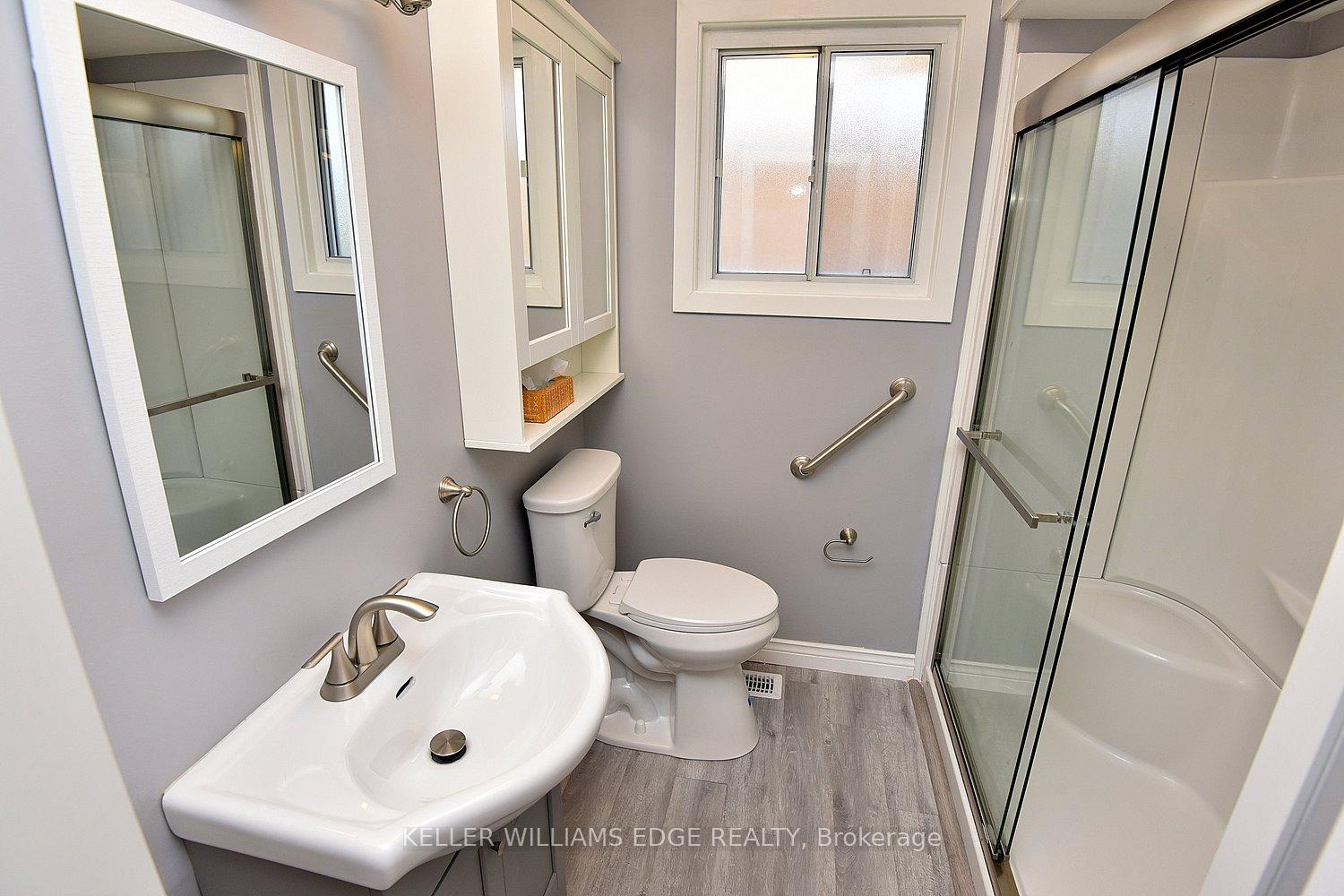 Photo 33 of 24 Burrwood Drive, Hamilton, Rolston — HOMEH