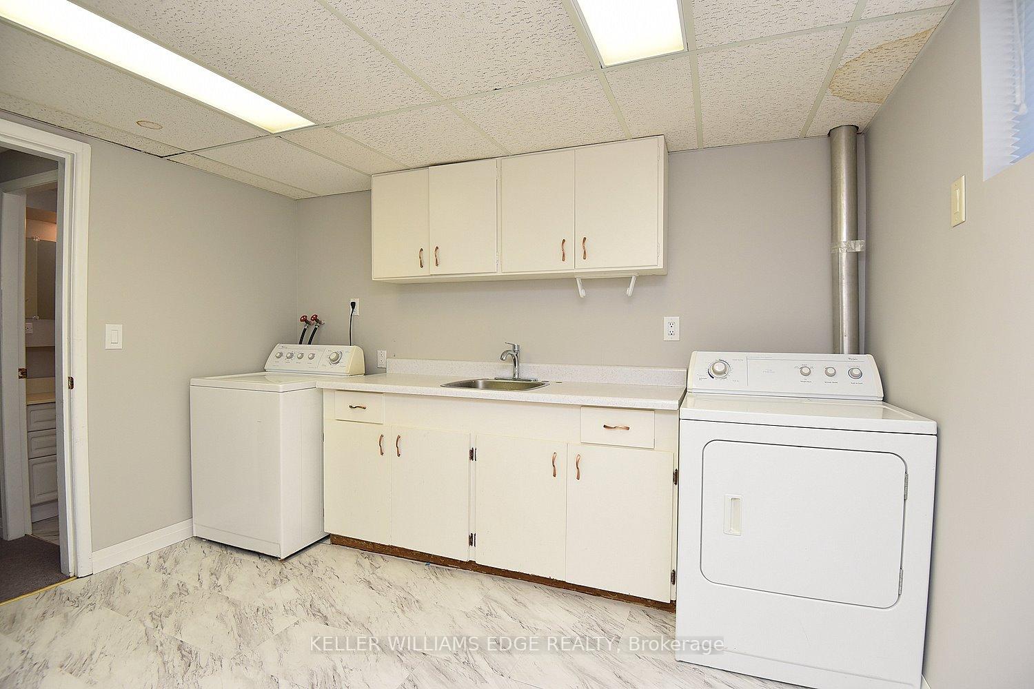 Photo 32 of 24 Burrwood Drive, Hamilton, Rolston — HOMEH