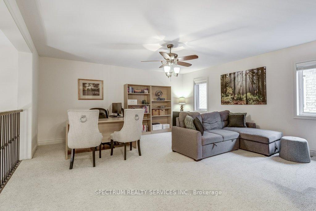 Photo 21 of 35 Chaumont Drive, Hamilton, Stoney Creek Mountain — HOMEH