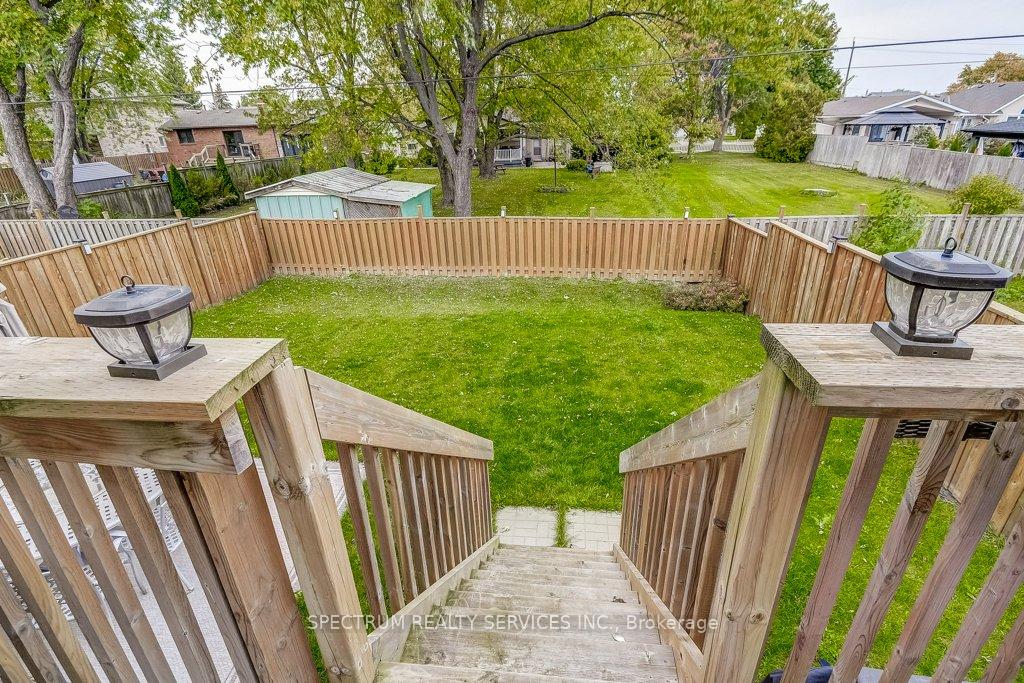 Photo 37 of 35 Chaumont Drive, Hamilton, Stoney Creek Mountain — HOMEH