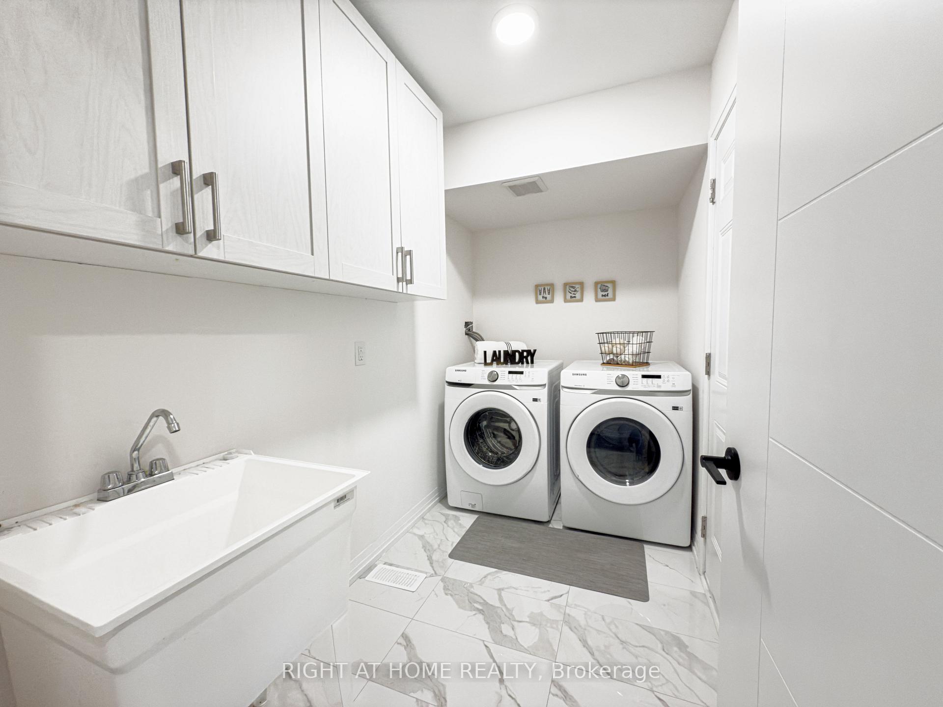 Photo 7 of 31 Bavin Street, Clarington, Bowmanville — HOMEH