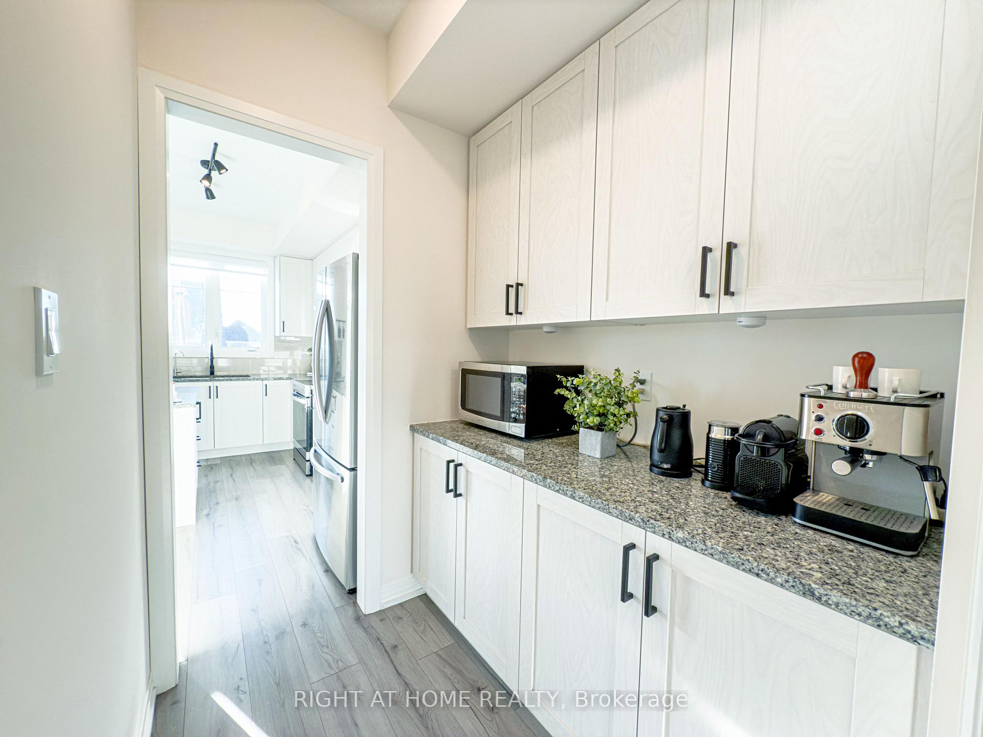 Photo 14 of 31 Bavin Street, Clarington, Bowmanville — HOMEH