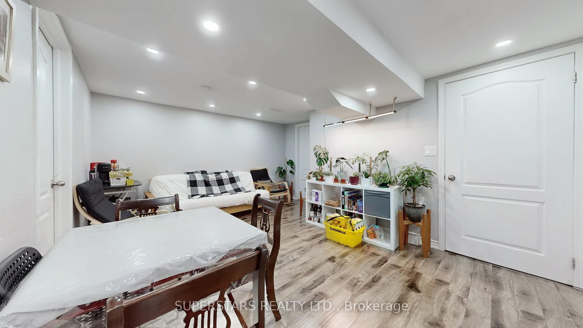 Photo 34 of 324 Mohawk Road W, Hamilton, Buchanan — HOMEH