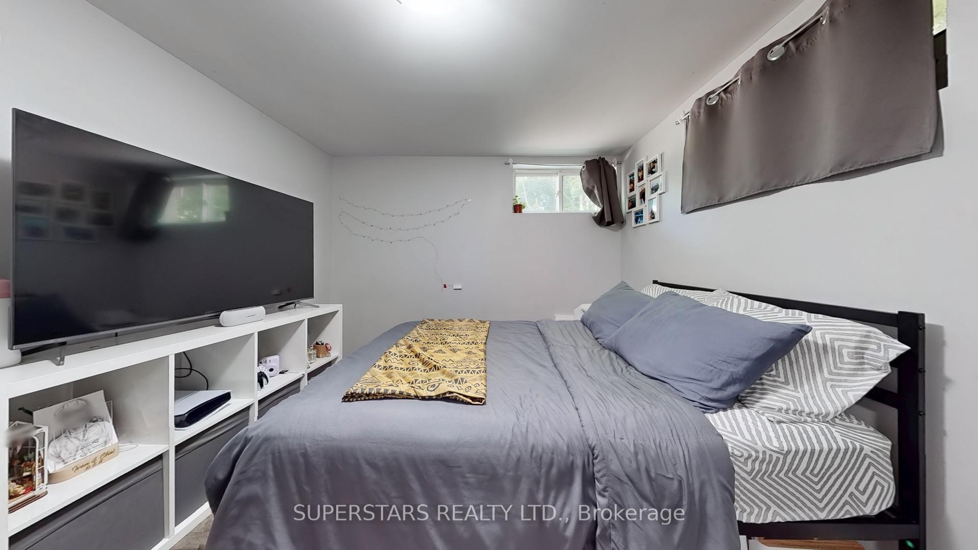 Photo 29 of 324 Mohawk Road W, Hamilton, Buchanan — HOMEH